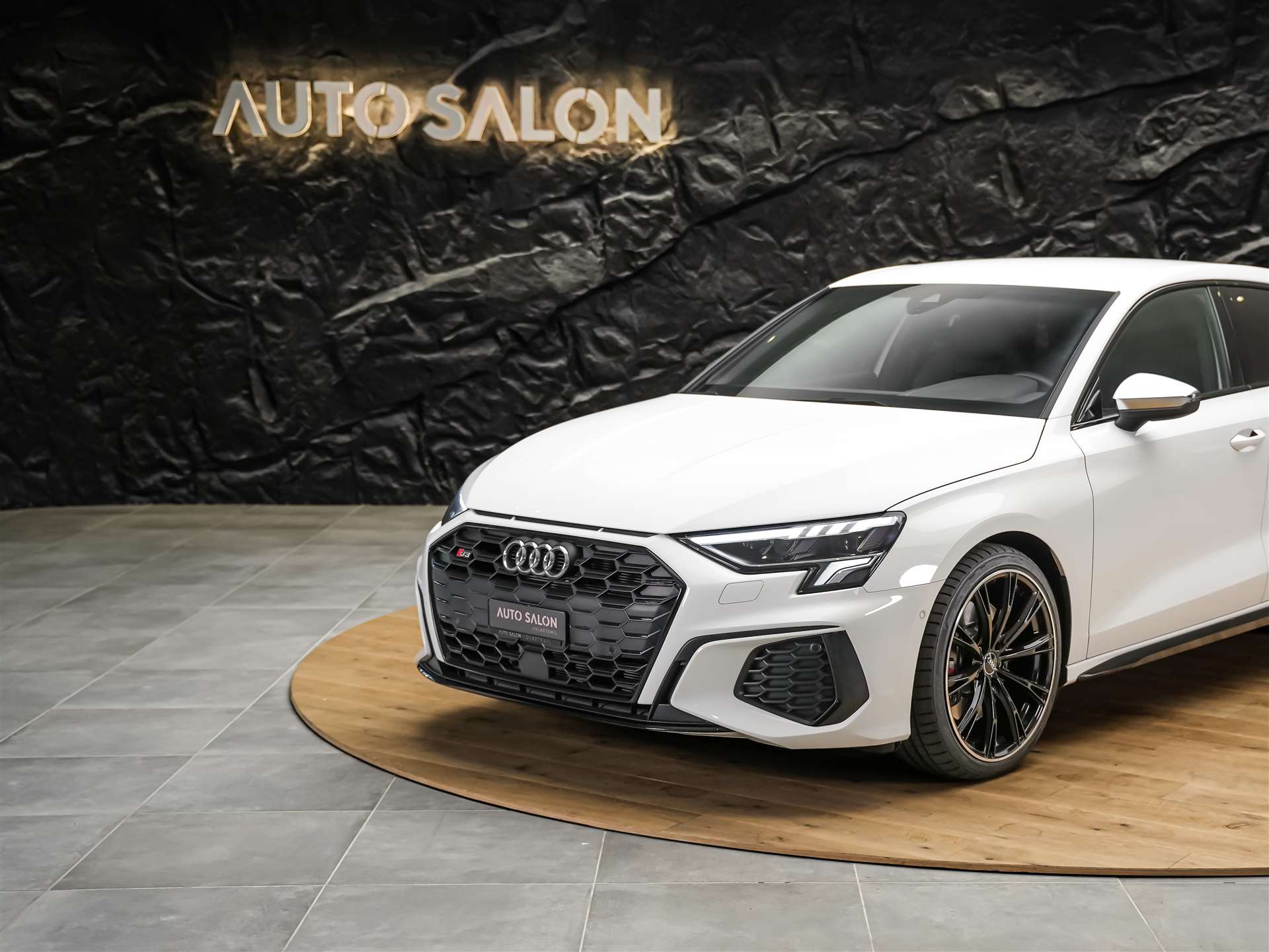AUDI S3 Sportback 2.0 TFSI quattro S-tronic *19" Felgen*Abstandsregler*Sitzheizung*-image-15