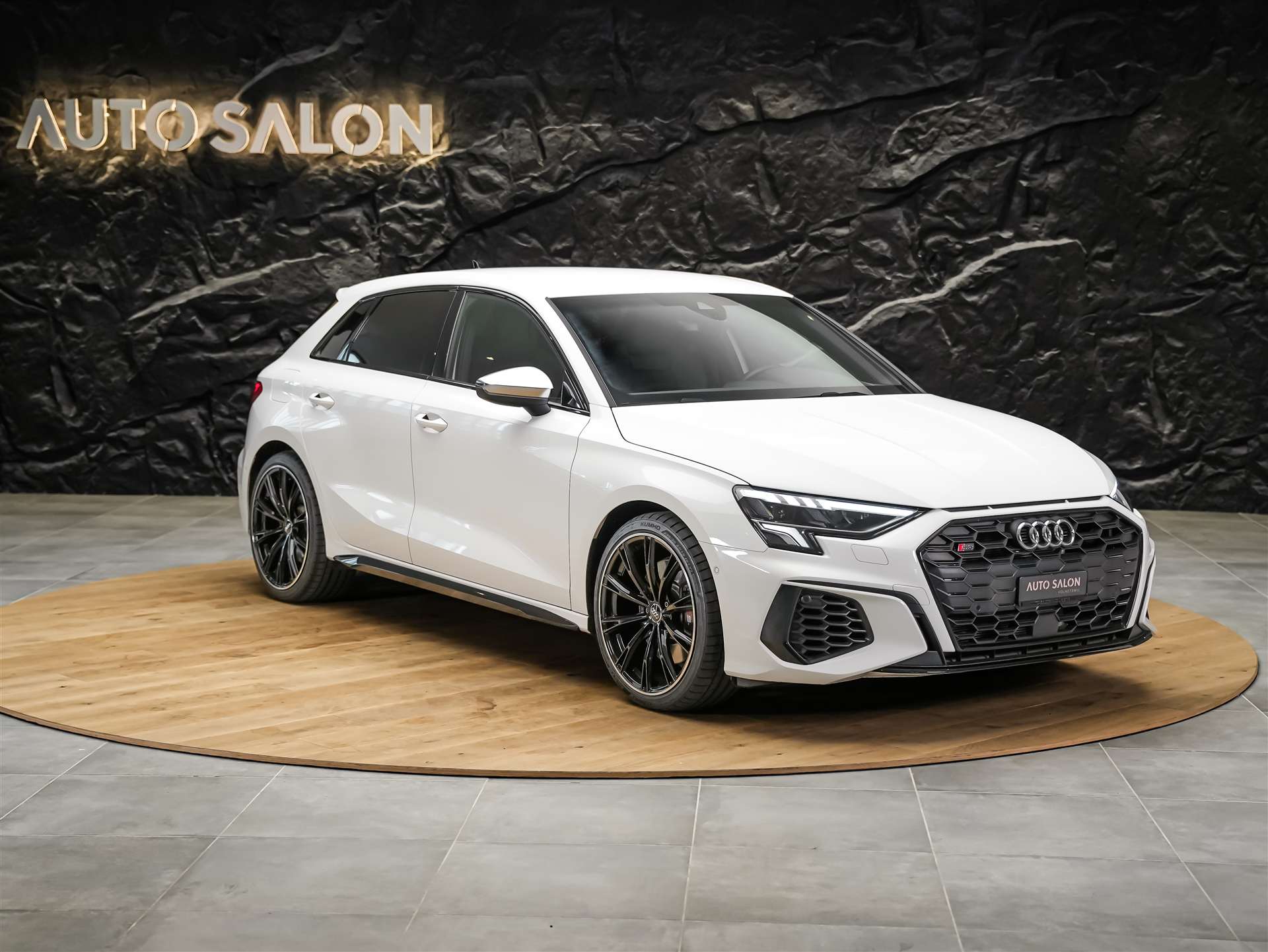AUDI S3 Sportback 2.0 TFSI quattro S-tronic *19" Felgen*Abstandsregler*Sitzheizung*-image-6