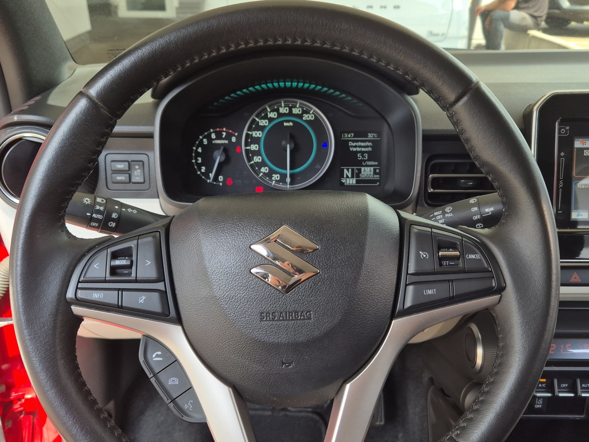 SUZUKI Ignis 1.2i Compact Top AGS-image-13