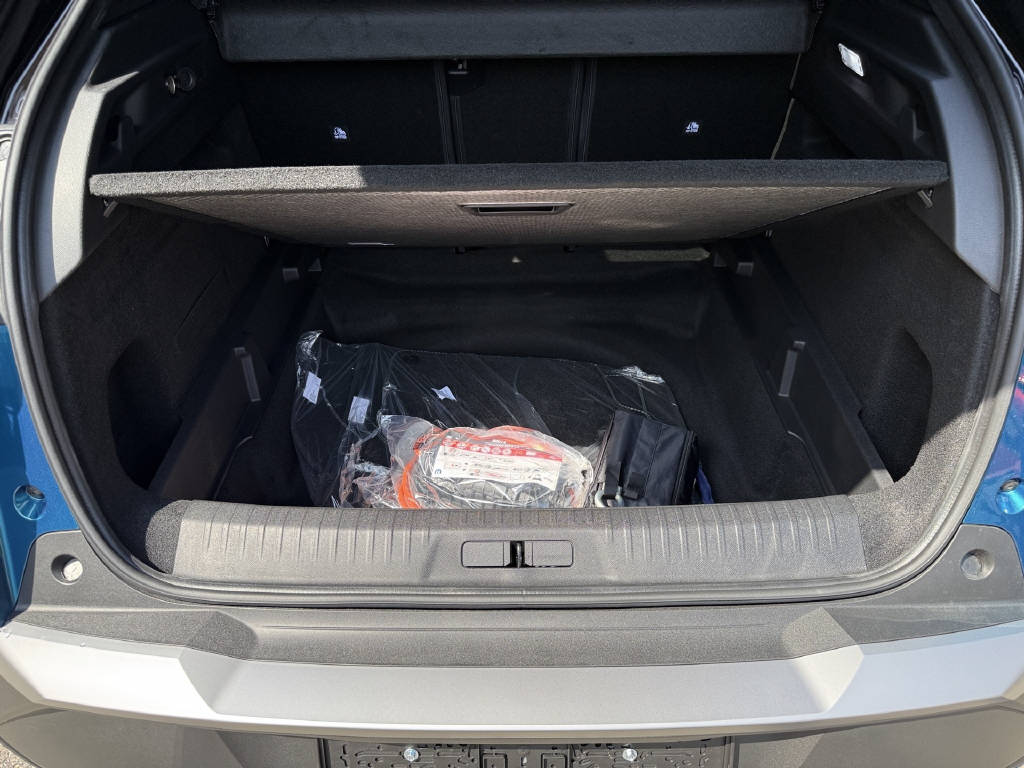 PEUGEOT 3008 Plug-in Hybrid 225 e-DCS7 GT Exclusive-image-15