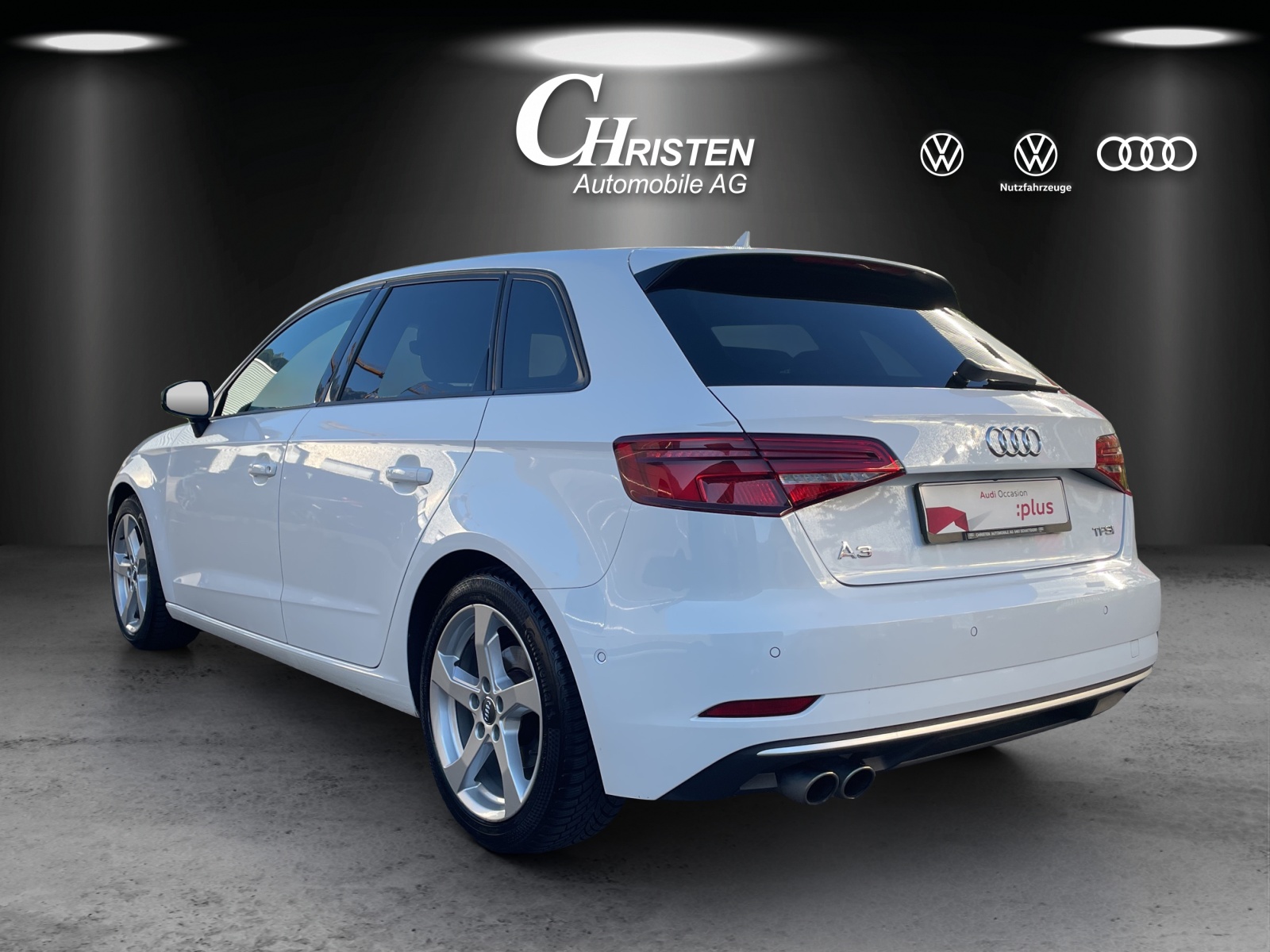 AUDI A3 Sportback 1.5 TFSI S-tronic Sport-showroom-element-3