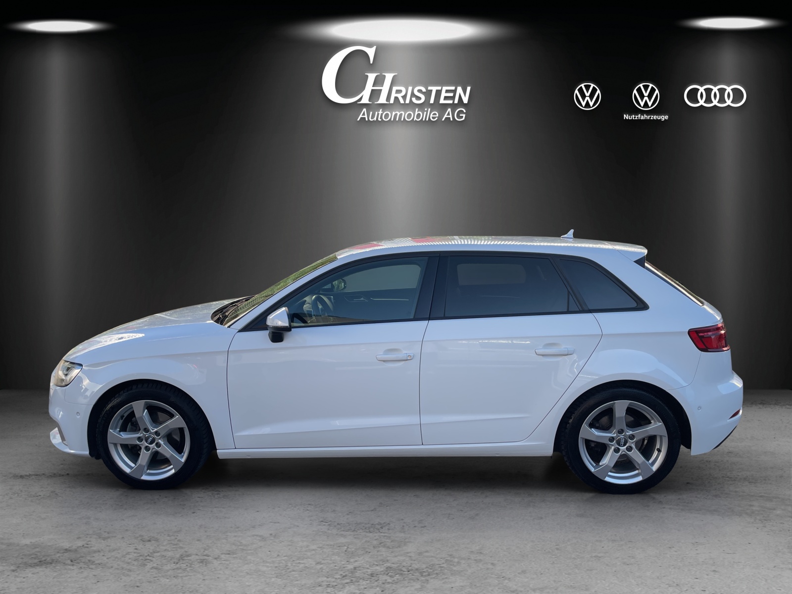 AUDI A3 Sportback 1.5 TFSI S-tronic Sport-showroom-element-1