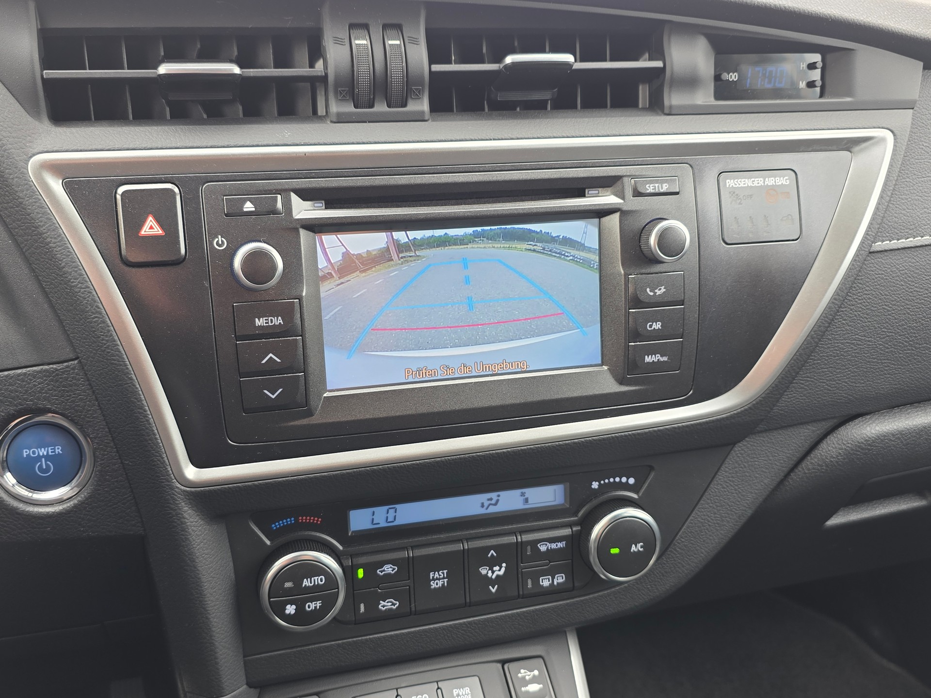TOYOTA Auris 1.8 16V HSD Linea Trend-image-13
