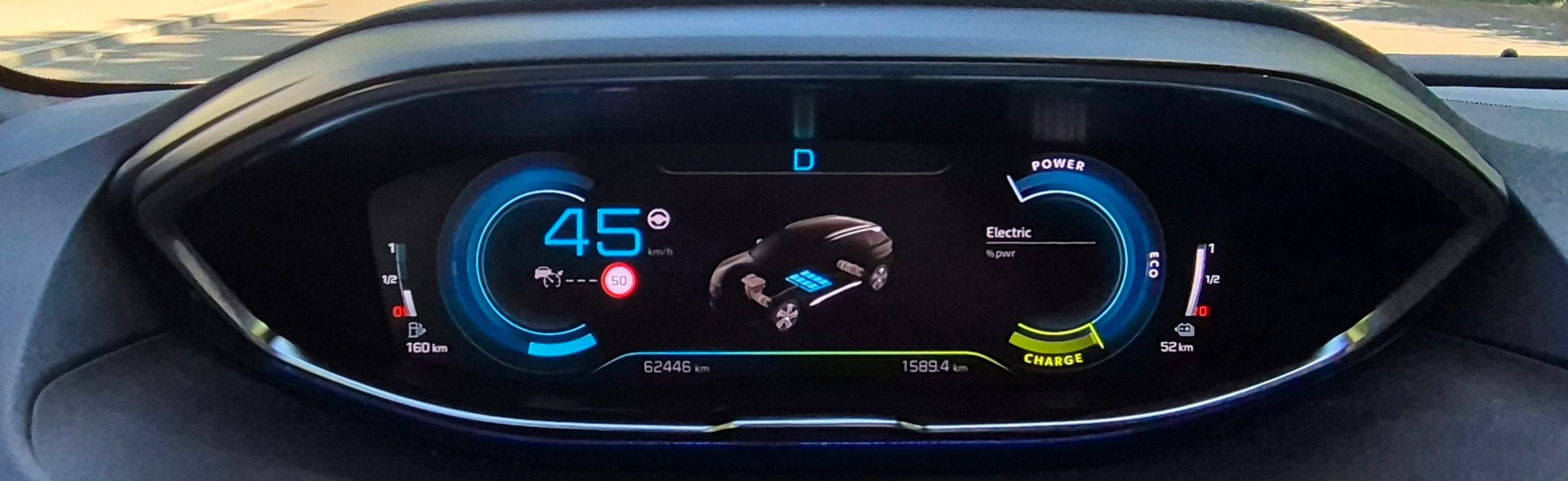PEUGEOT 1.6 Plug-in 300 e Hybrid4 GT P-image-4