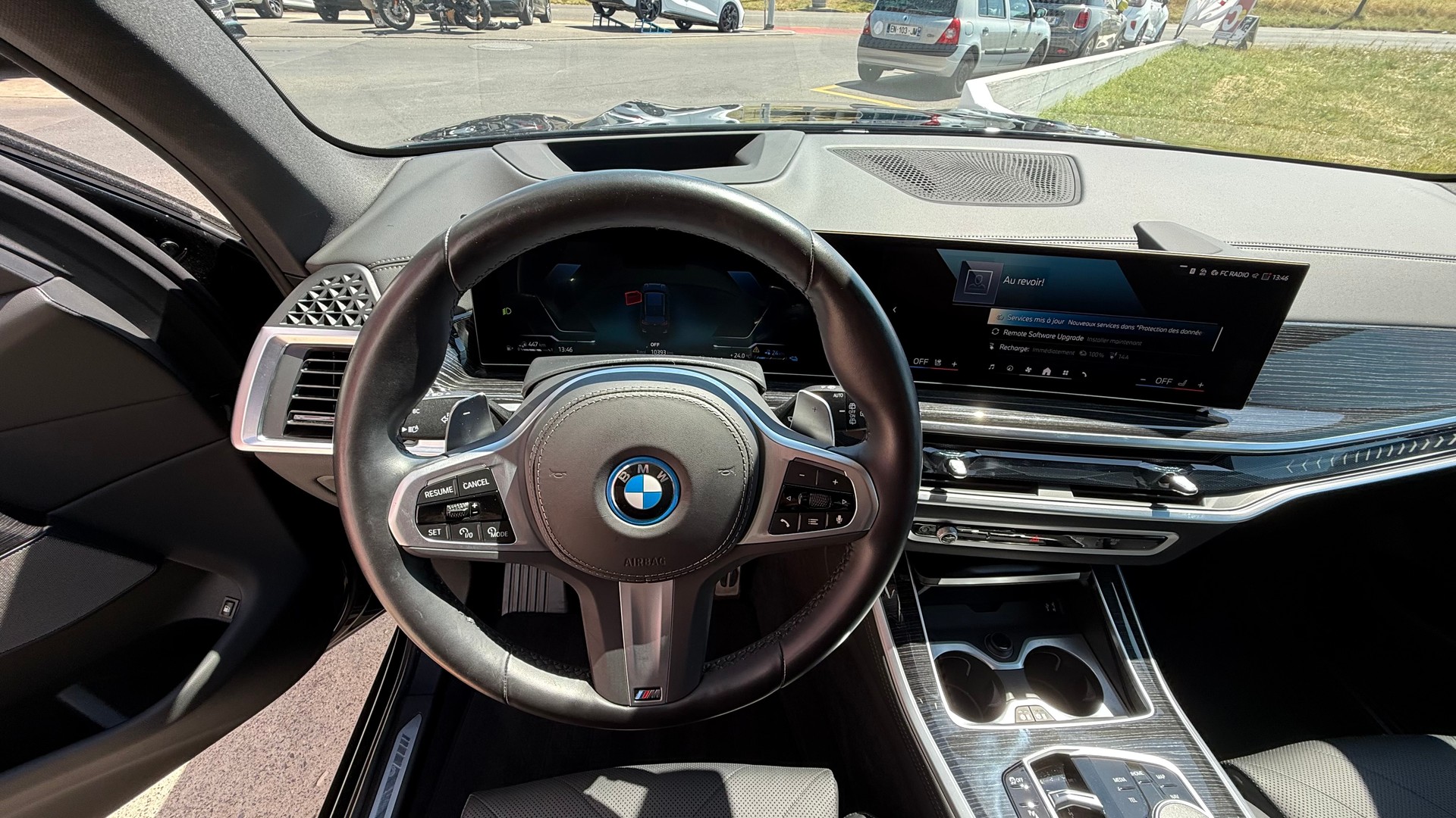 BMW X5 xDrive 50e M Sport Pro Steptronic-image-8