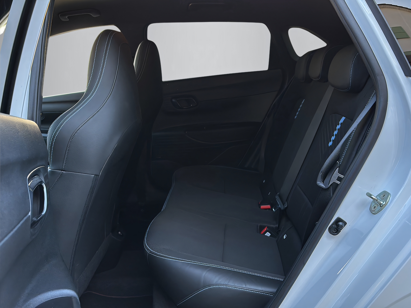 HYUNDAI i20 N 1.6 T-GDi-image-6