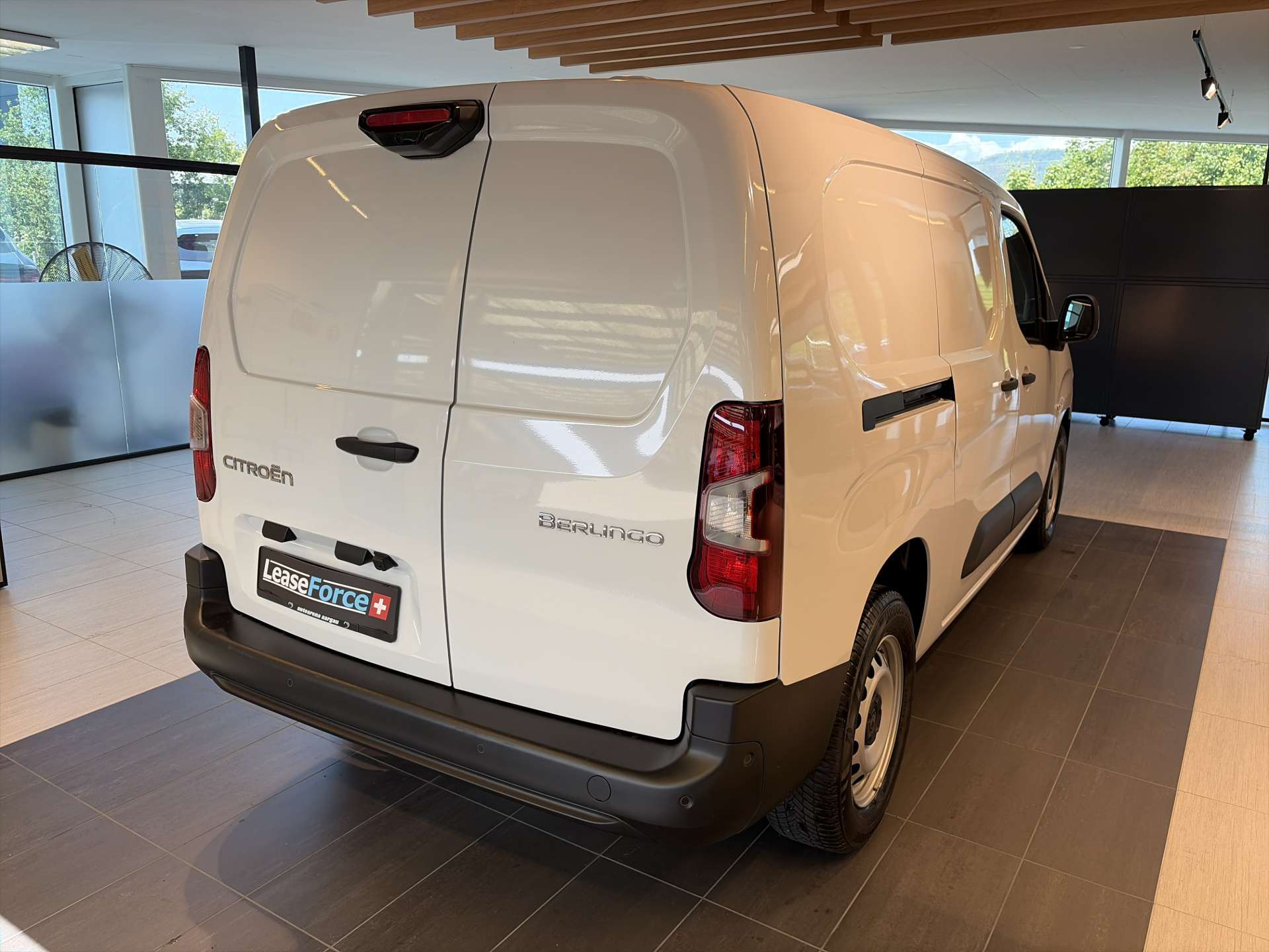 CITROEN Berlingo Van XL 1.5 Blue HDi 130-showroom-element-2
