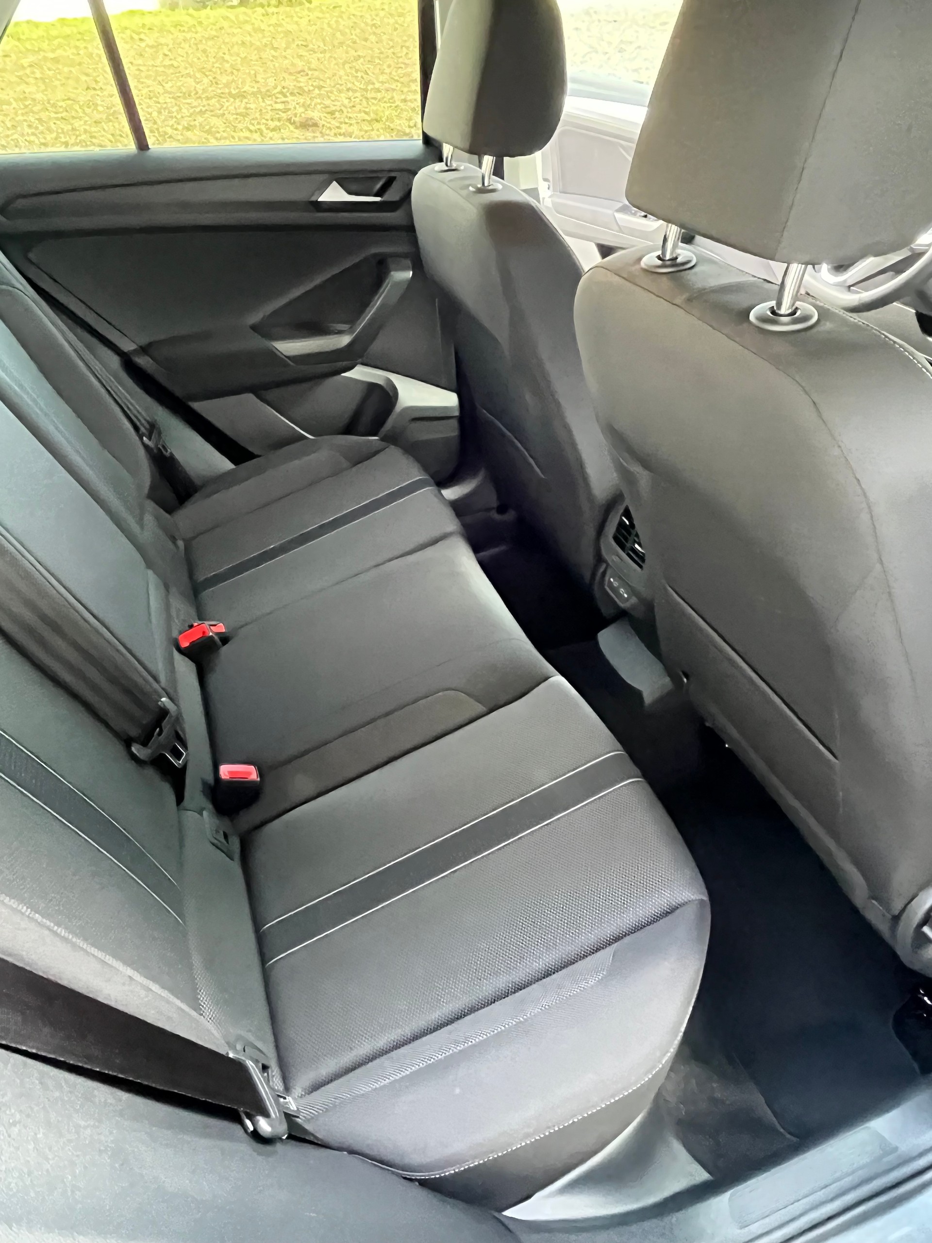 VW T-Roc 1.5 TSI EVO Life DSG-image-10