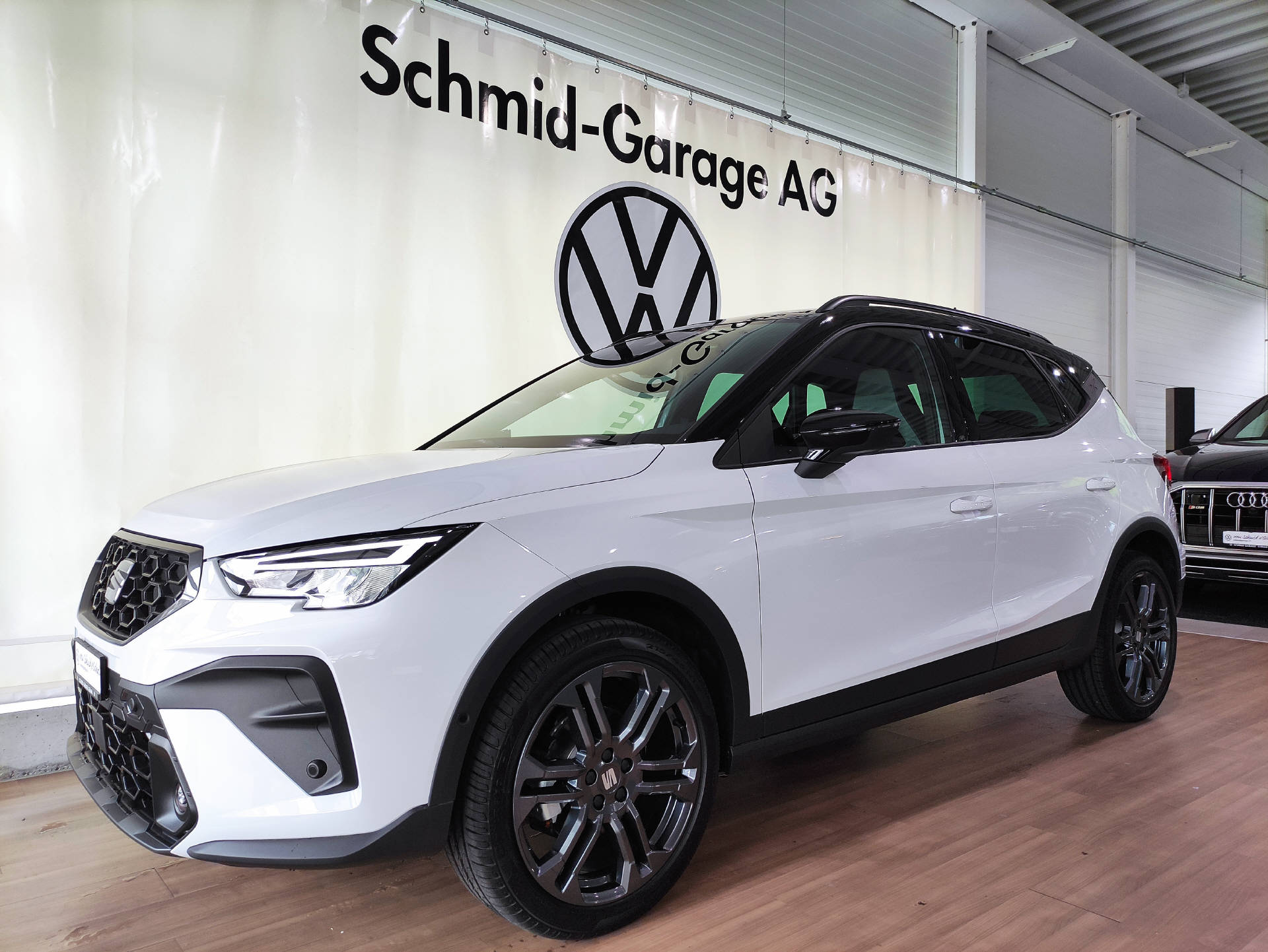 SEAT Arona 1.5 TSI FR DSG-showroom-element-1
