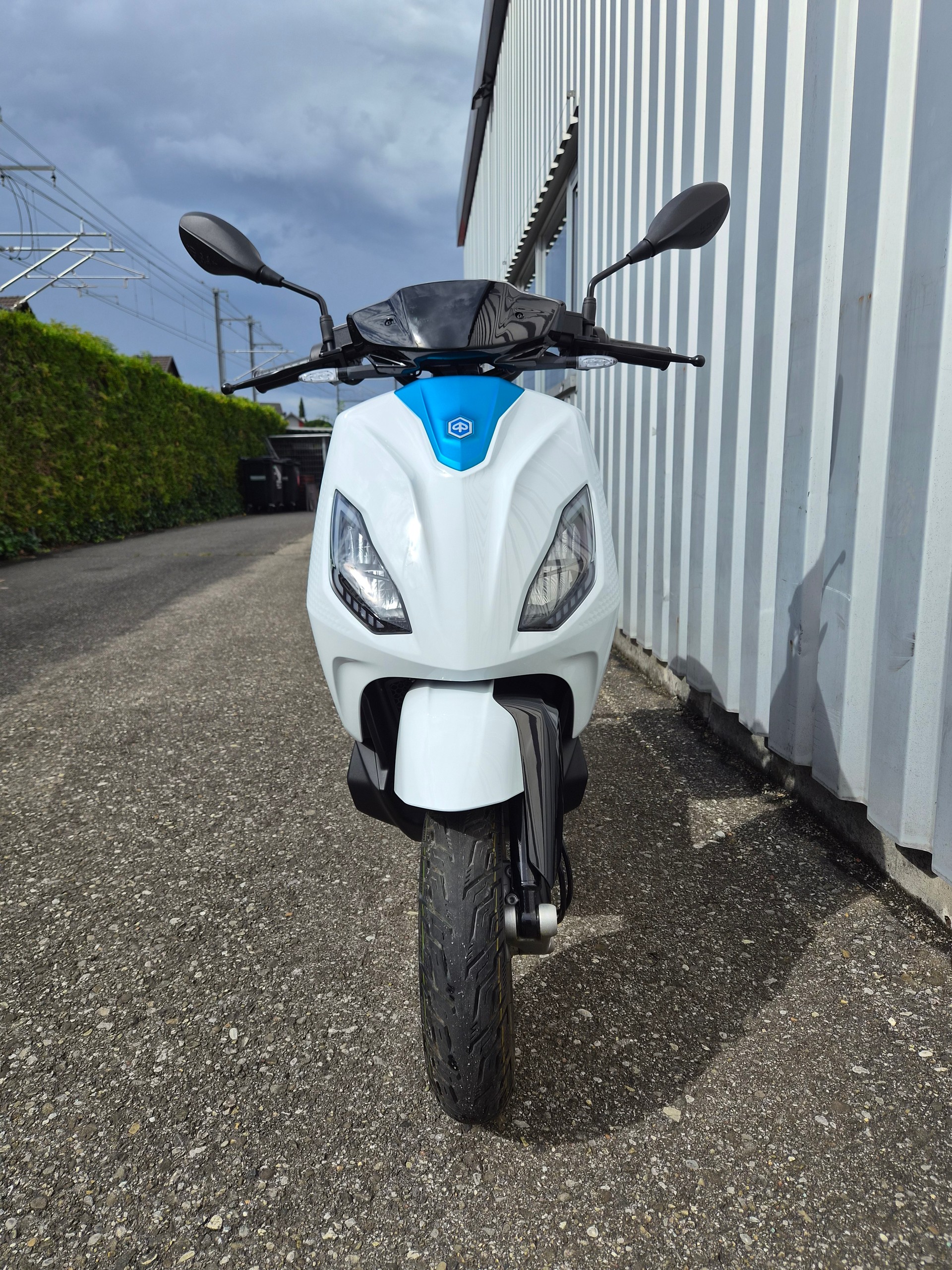 PIAGGIO Piaggio 1 Active 60km/h KUNDENAUFTRAGFull Electric-image-3