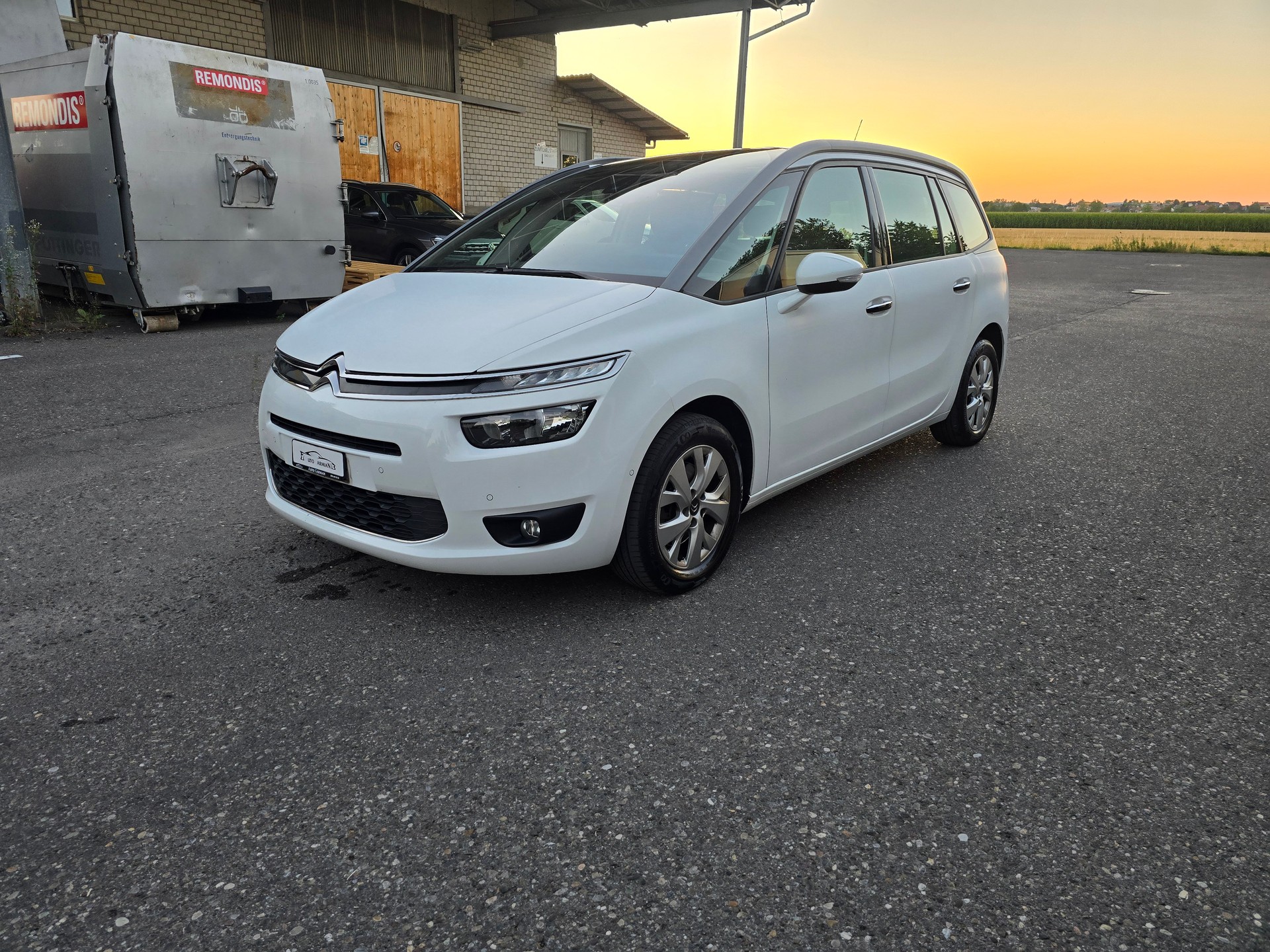 CITROEN Grand C4 Picasso 1.6i 16V e-THP Séduction-showroom-element-1