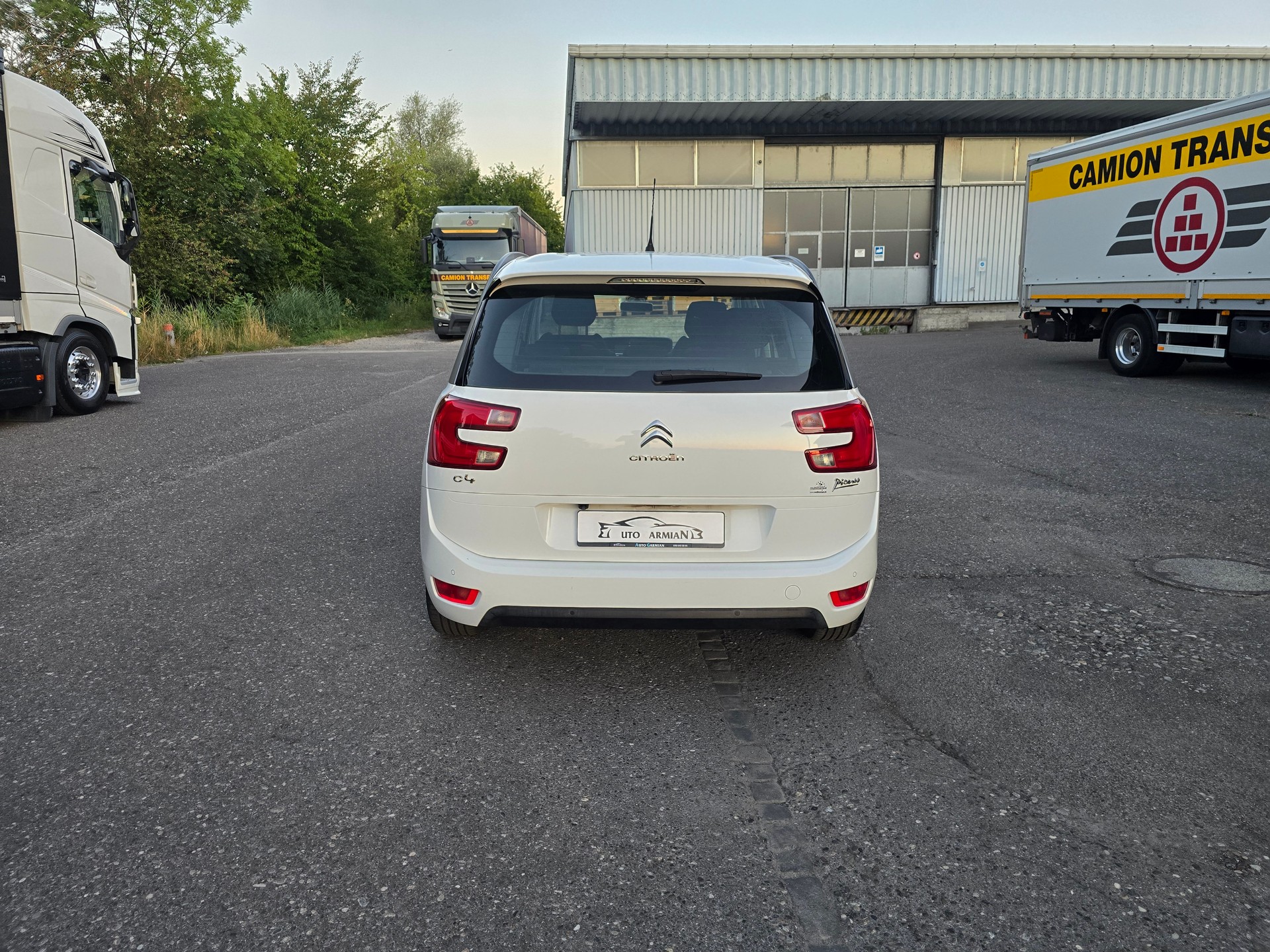 CITROEN Grand C4 Picasso 1.6i 16V e-THP Séduction-showroom-element-3