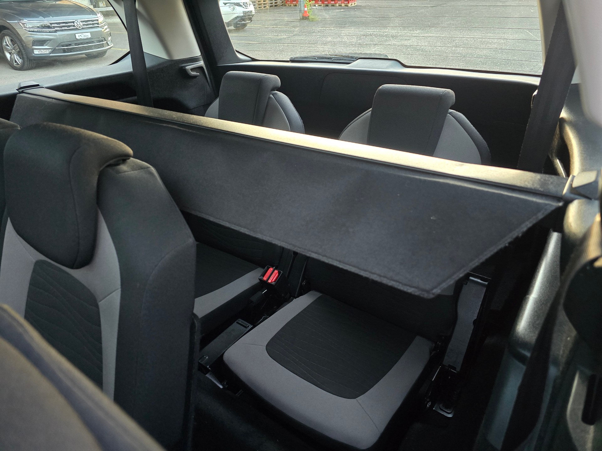 CITROEN Grand C4 Picasso 1.6i 16V e-THP Séduction-image-14