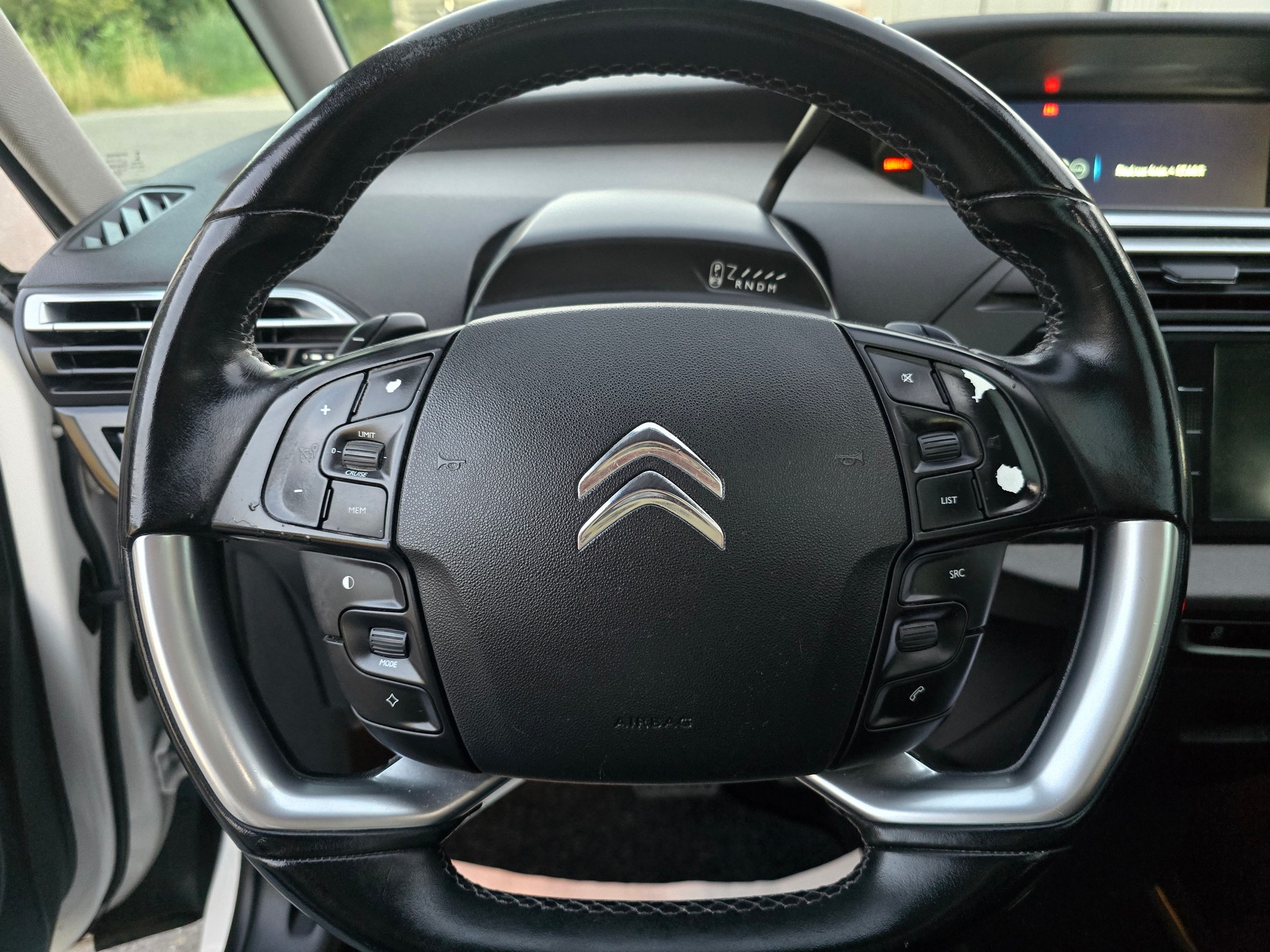 CITROEN Grand C4 Picasso 1.6i 16V e-THP Séduction-image-17