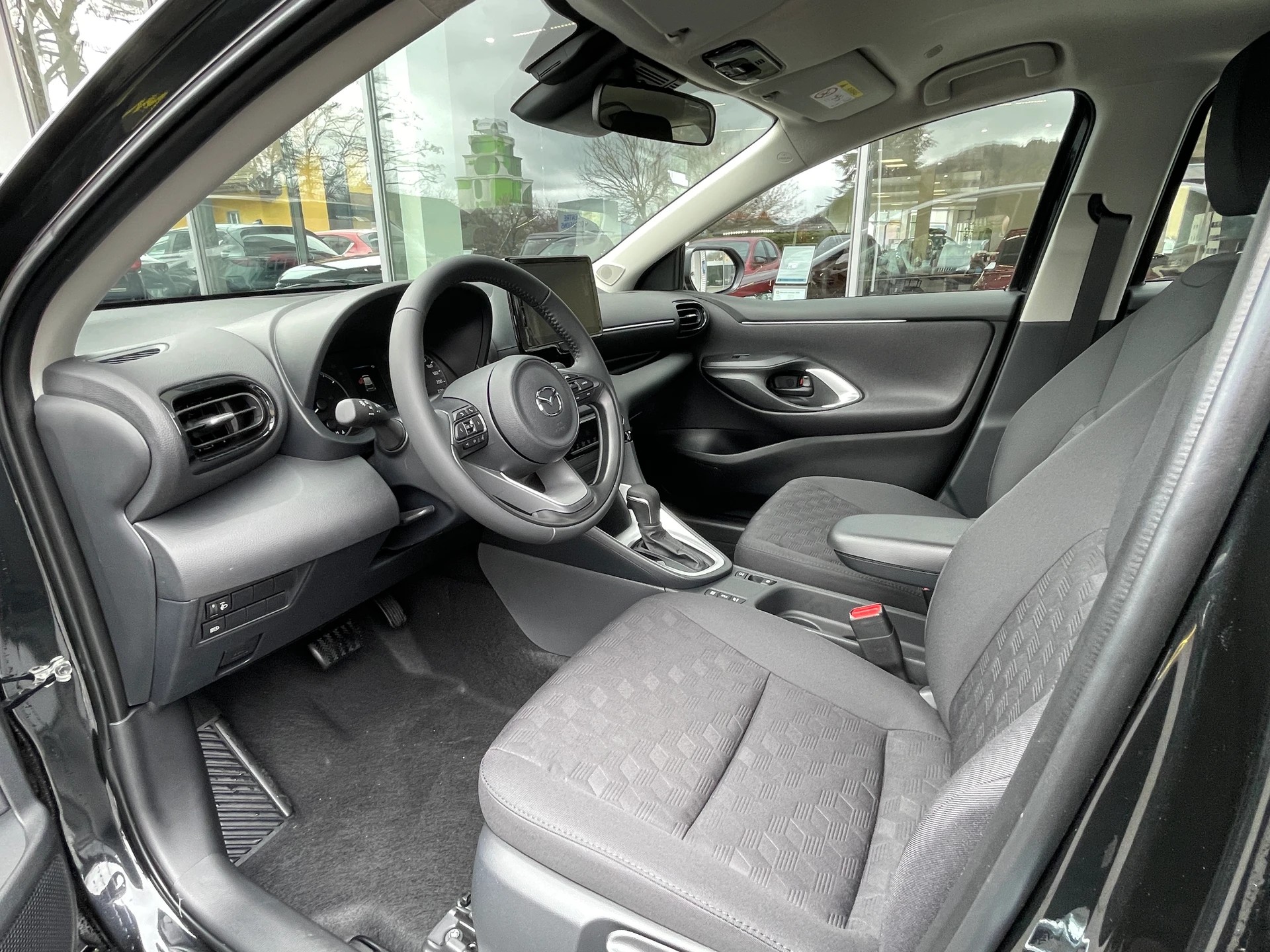 MAZDA 2 Hybrid Centre-line-image-8