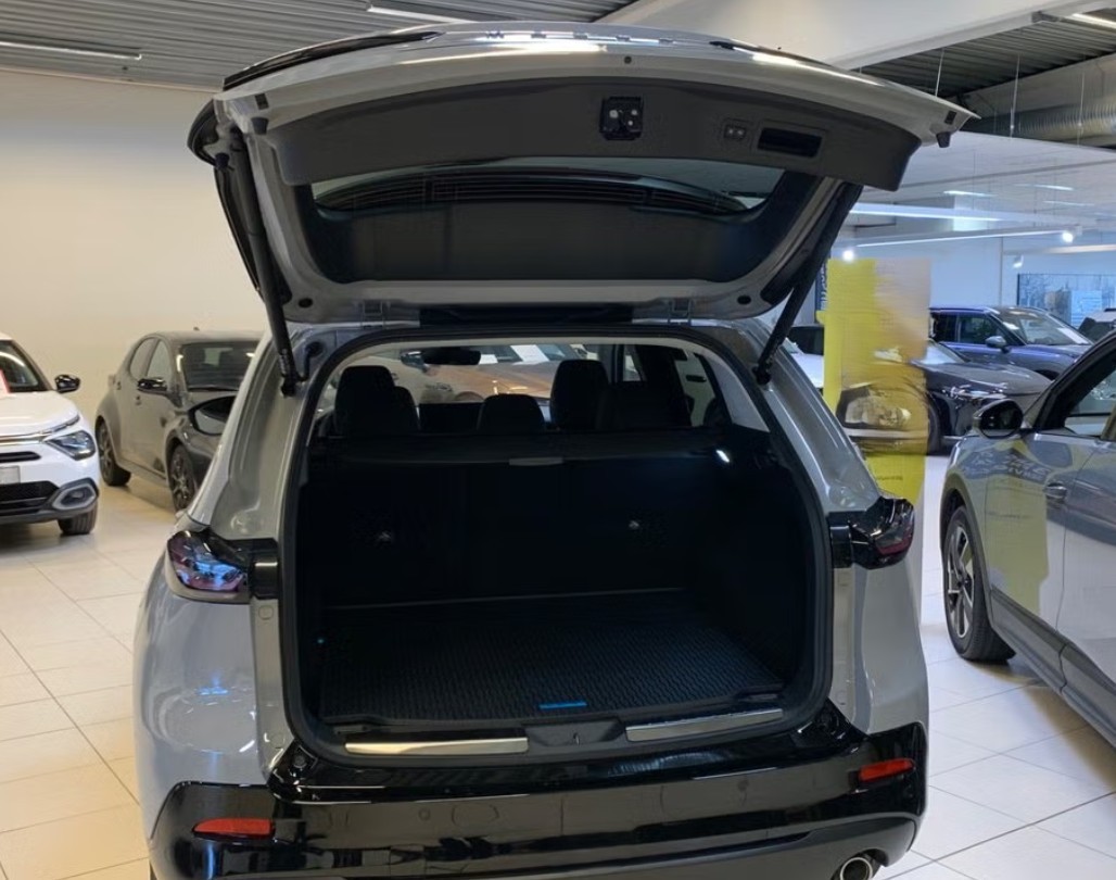 MAZDA CX-5 e-Skyactiv-G 165 Center-line AWD Automat-image-4