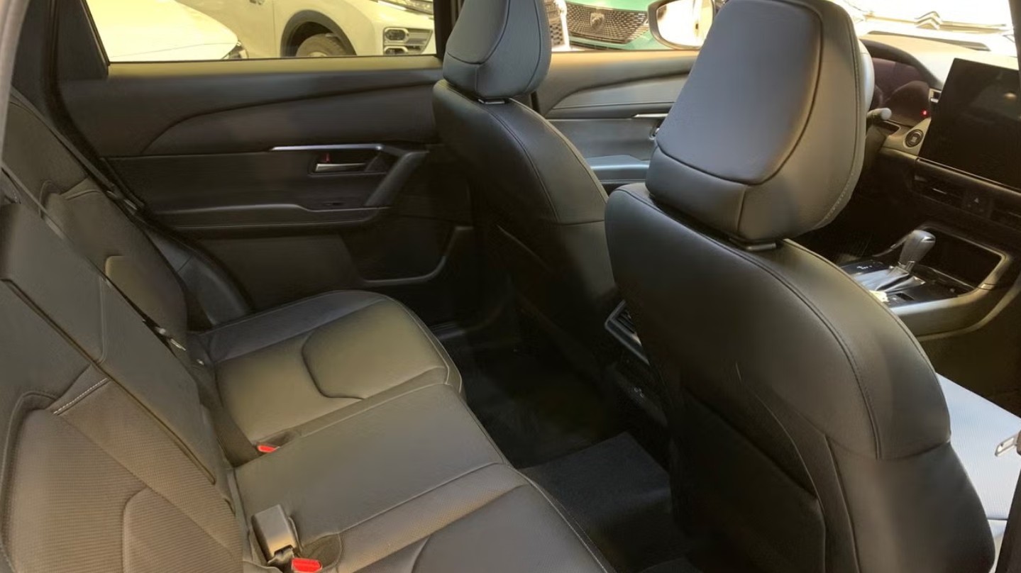 MAZDA CX-5 e-Skyactiv-G 165 Center-line AWD Automat-image-8