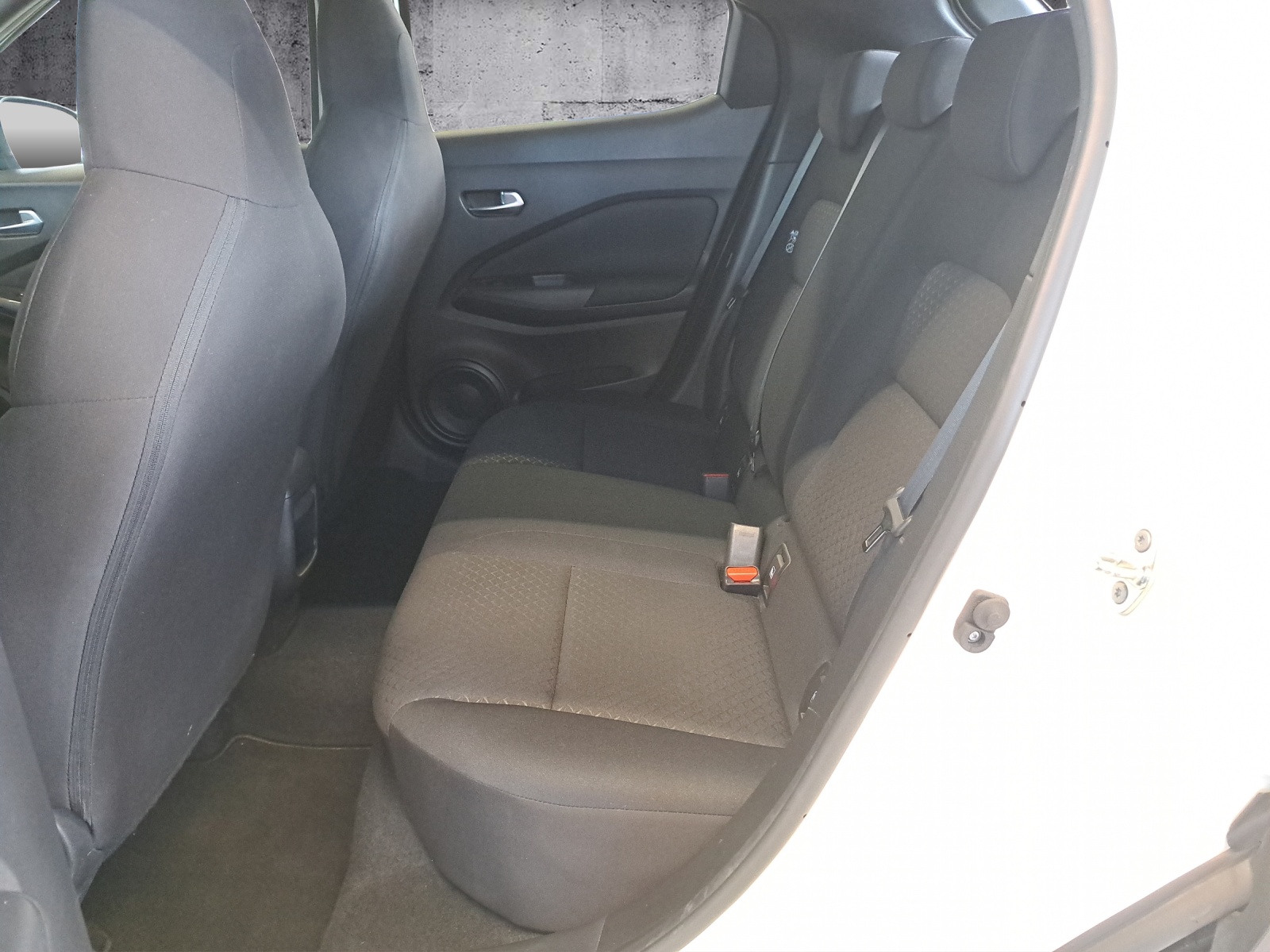 NISSAN Juke 1.0 DIG-T Visia-image-15