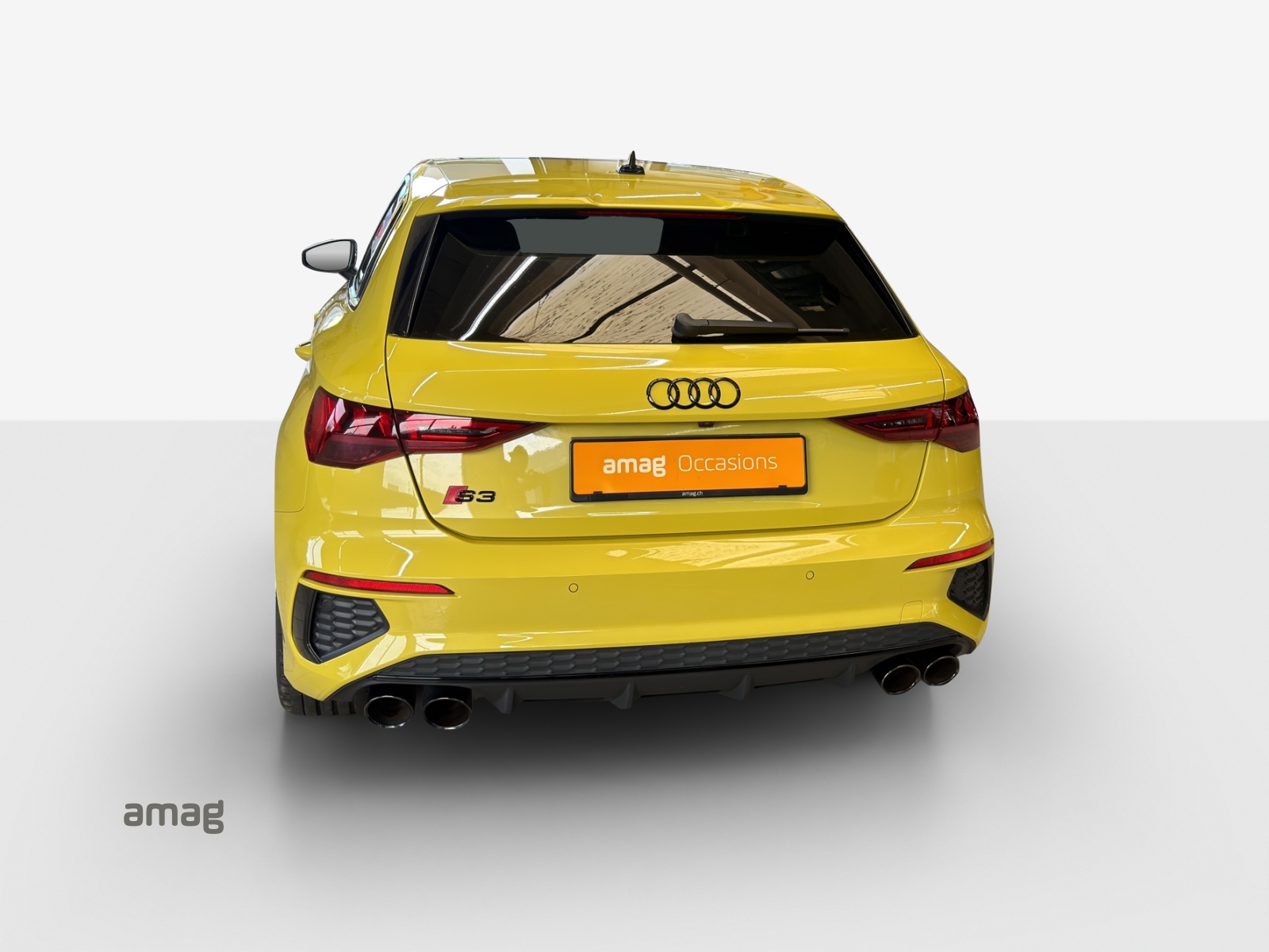 AUDI S3 Sportback 2.0 TFSI quattro S-tronic-showroom-element-3