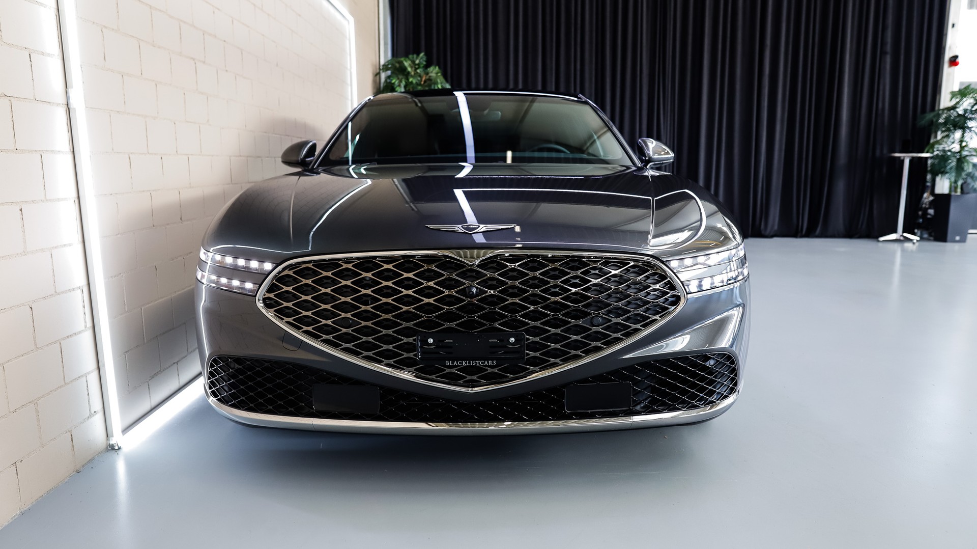 GENESIS G90 Luxury *5 Plätzer*-showroom-element-2