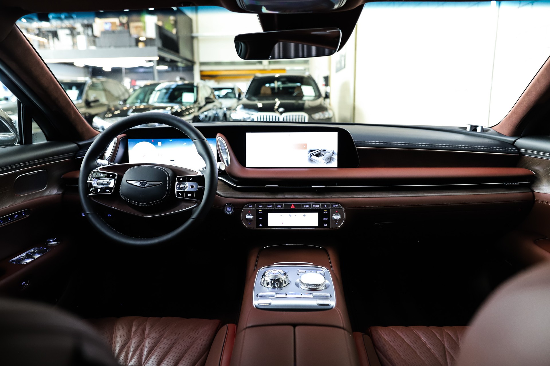 GENESIS G90 Luxury *5 Plätzer*-image-20
