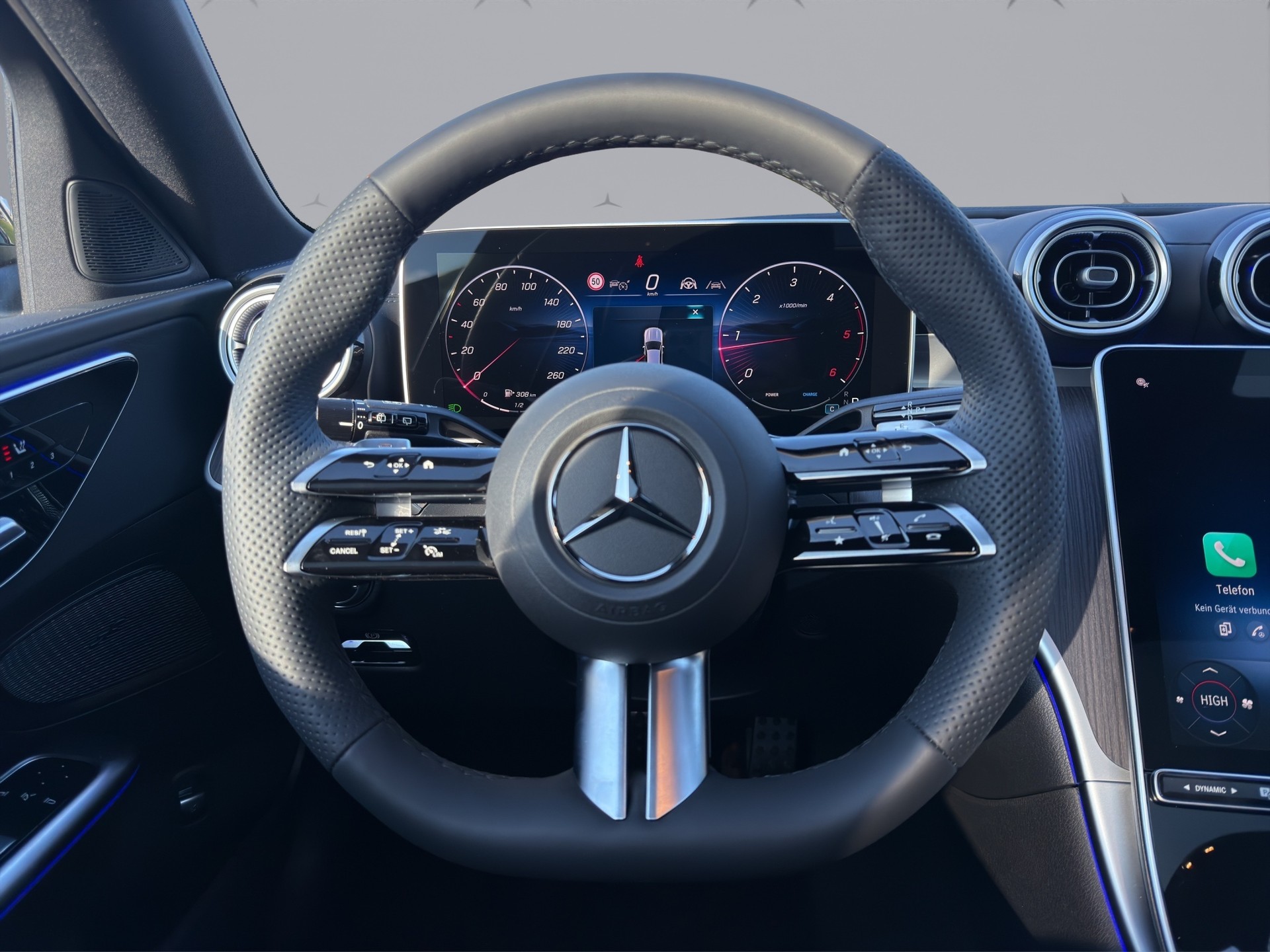 MERCEDES-BENZ C-Klasse S206 Kombi C 220 d Swiss Star AMG Line 4matic-image-11