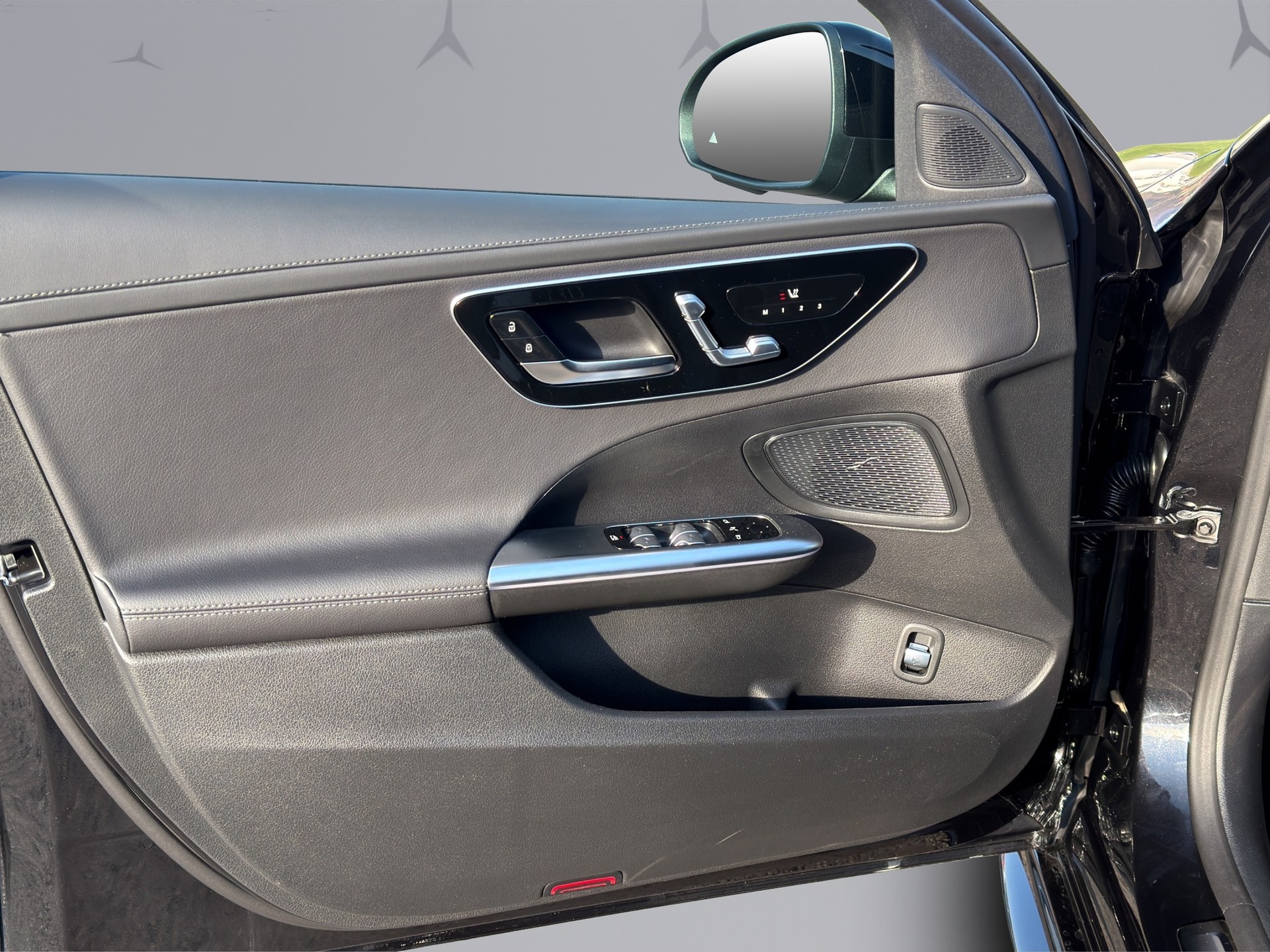 MERCEDES-BENZ C-Klasse S206 Kombi C 220 d Swiss Star AMG Line 4matic-image-10