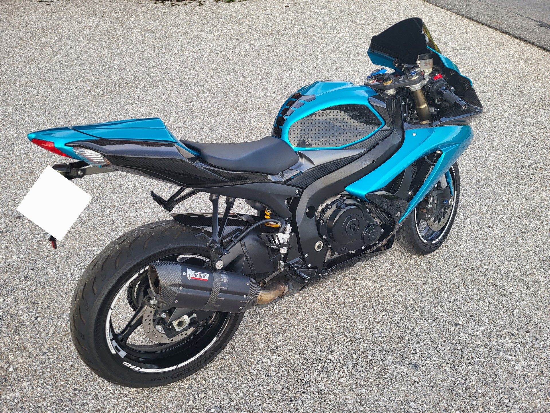 SUZUKI GSX-R 600 K9-image-6