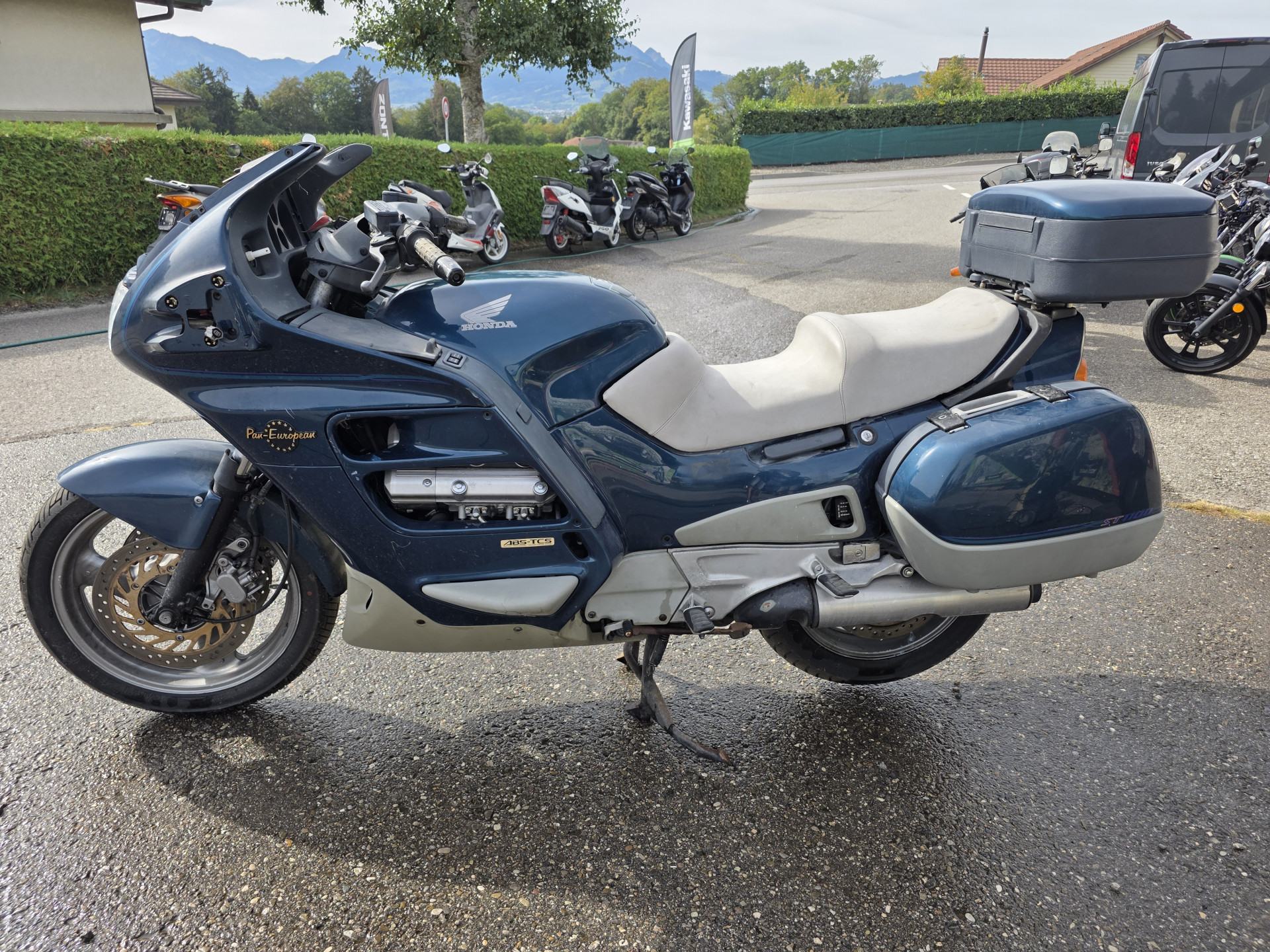 HONDA ST 1100 Pan European-image-0