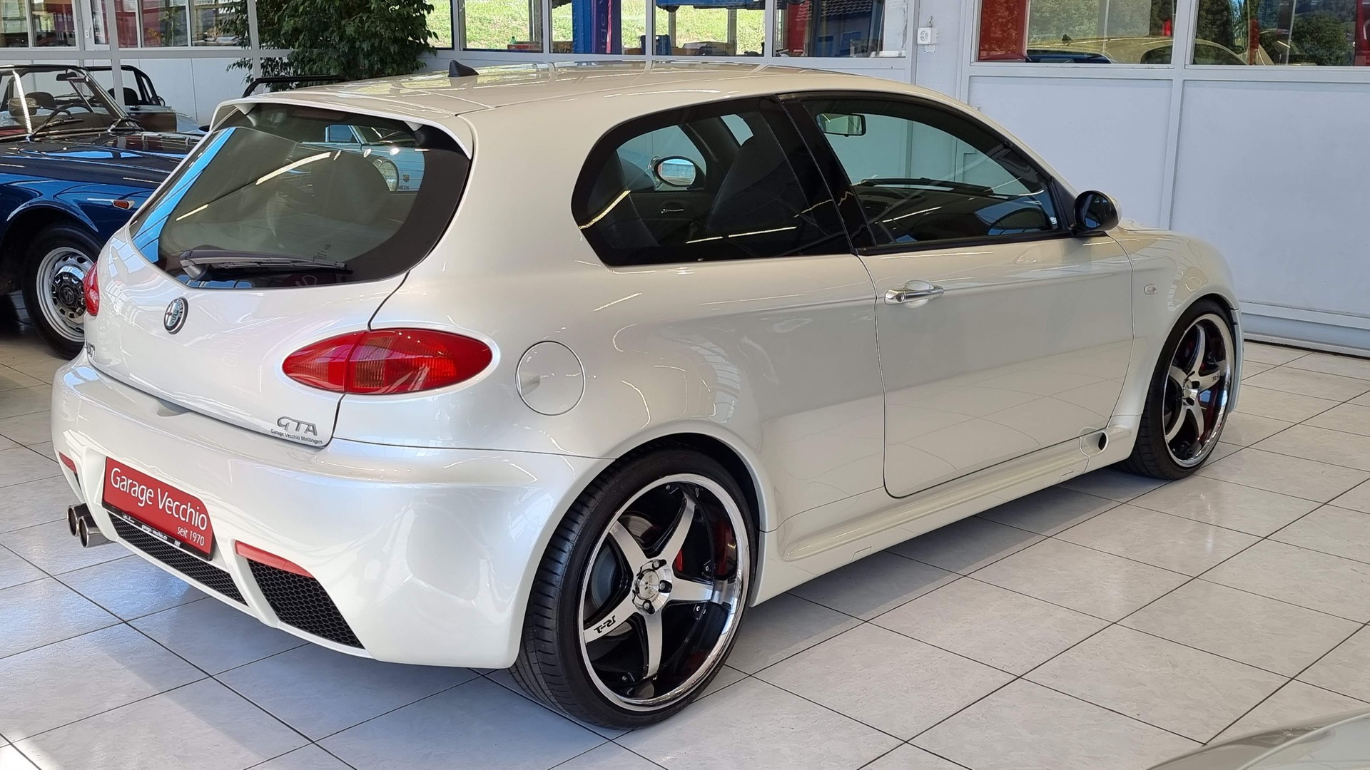 ALFA ROMEO 147 3.2 GTA-image-5