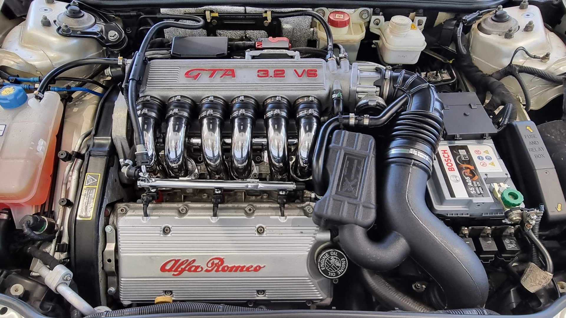 ALFA ROMEO 147 3.2 GTA-image-9