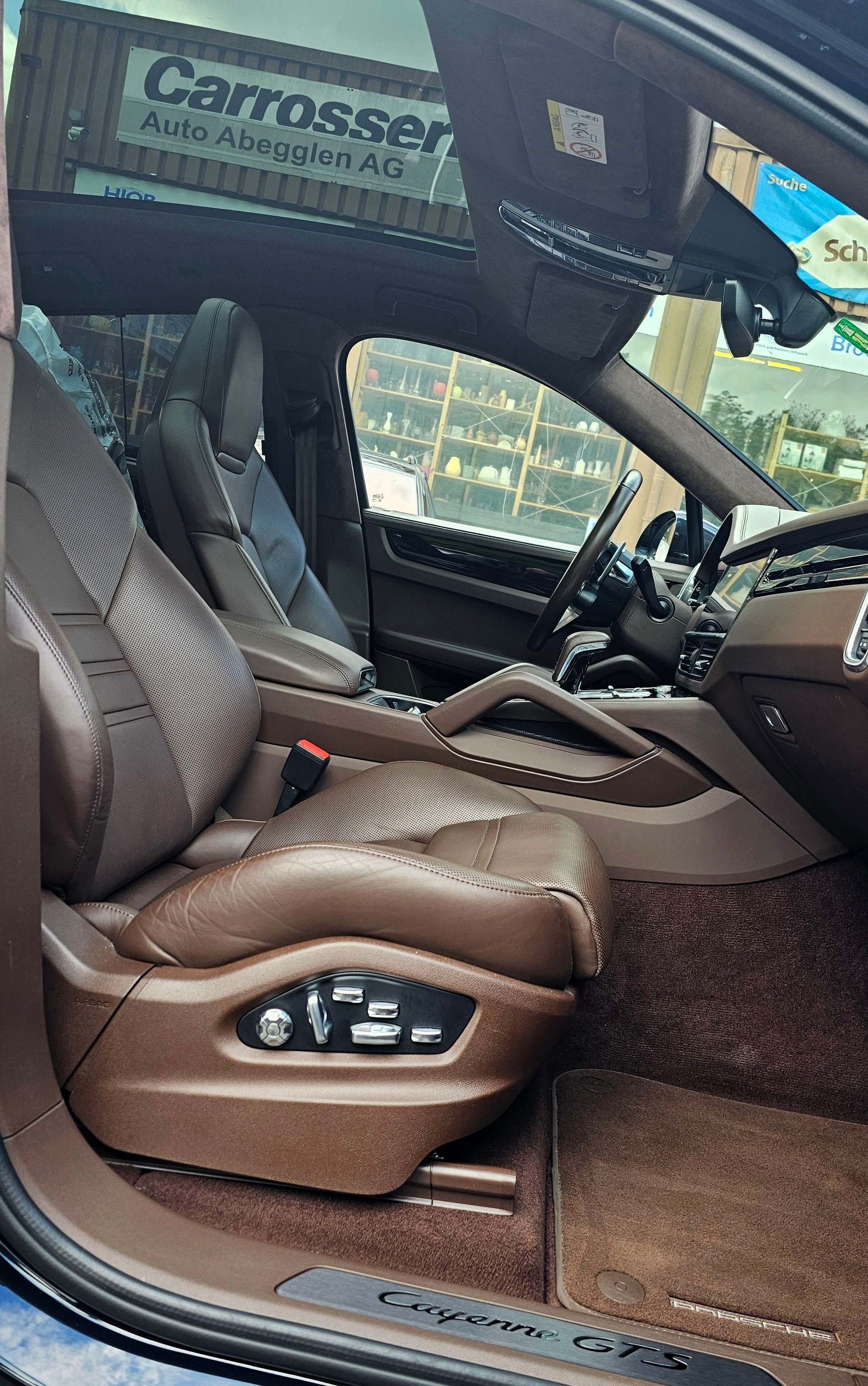 PORSCHE Cayenne GTS Coupé-image-7