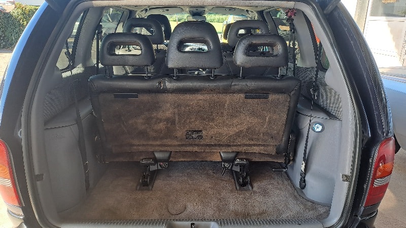 CHRYSLER Voyager 2.4 SE-image-14