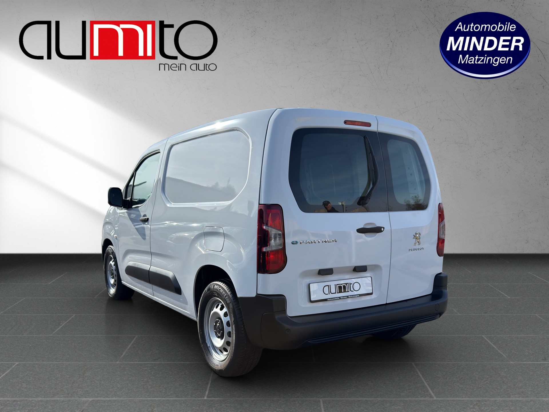 PEUGEOT e-Partner 50kWh Pro-image-4