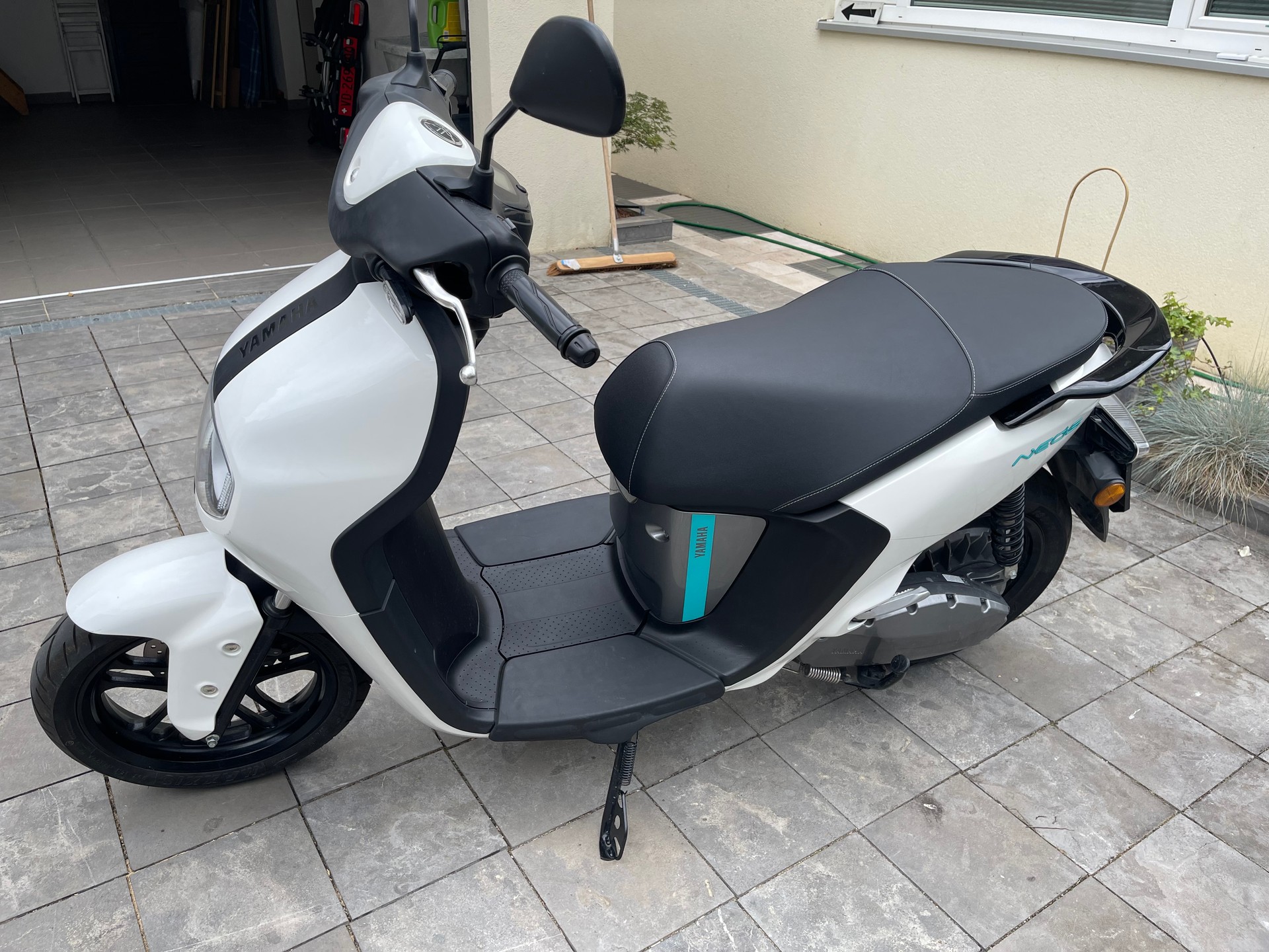 YAMAHA Neo's EV-image-3