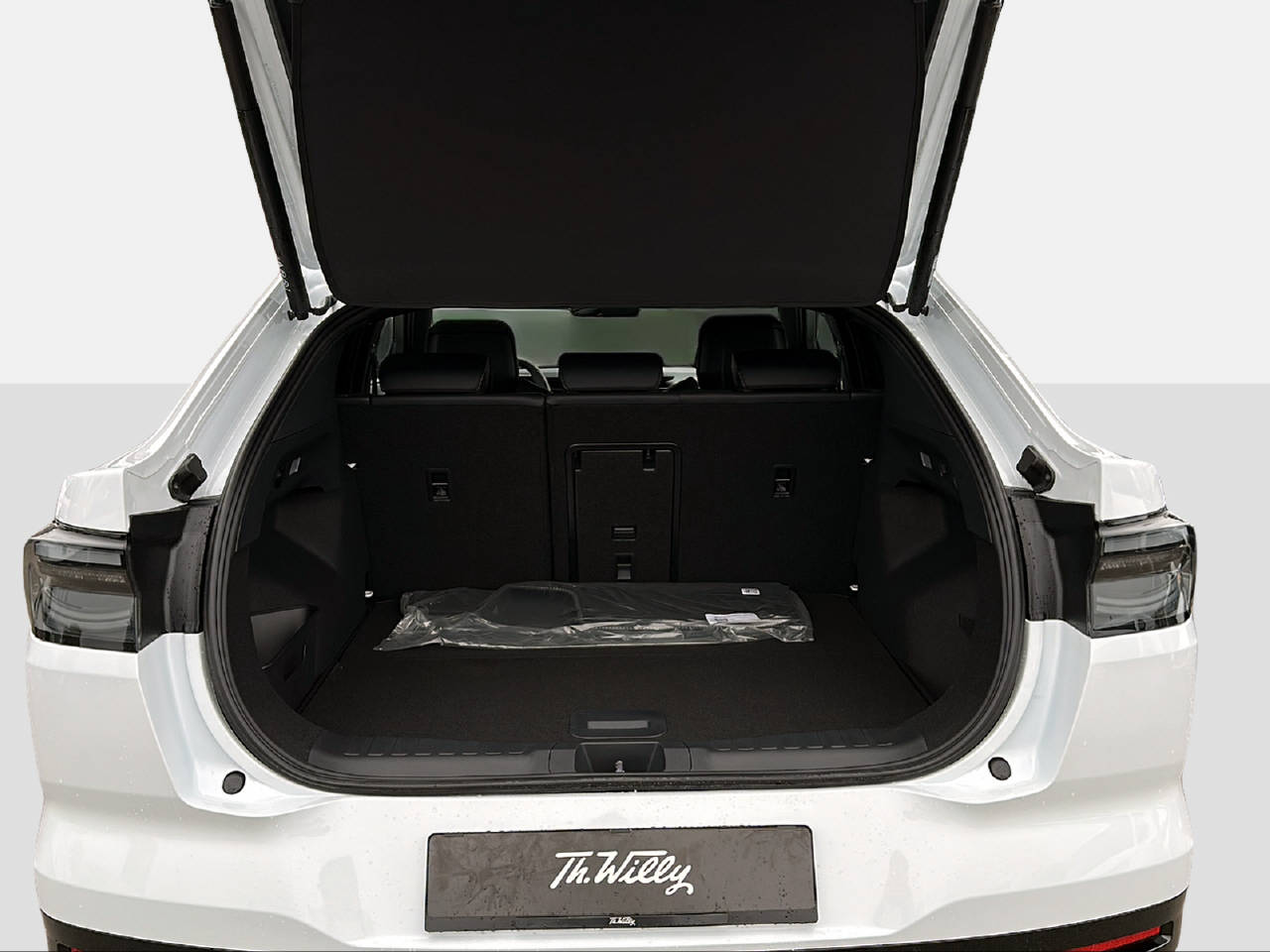 FORD Capri Extended Range Select AWD-image-13