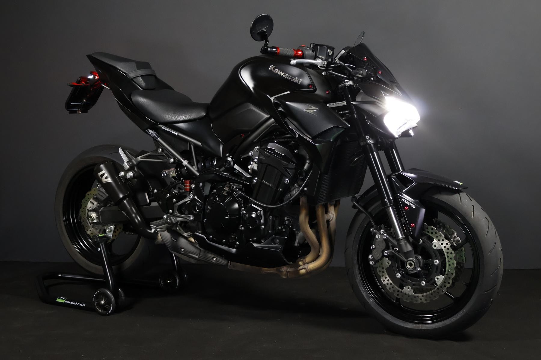 KAWASAKI Z 900 (92 KW)-image-1