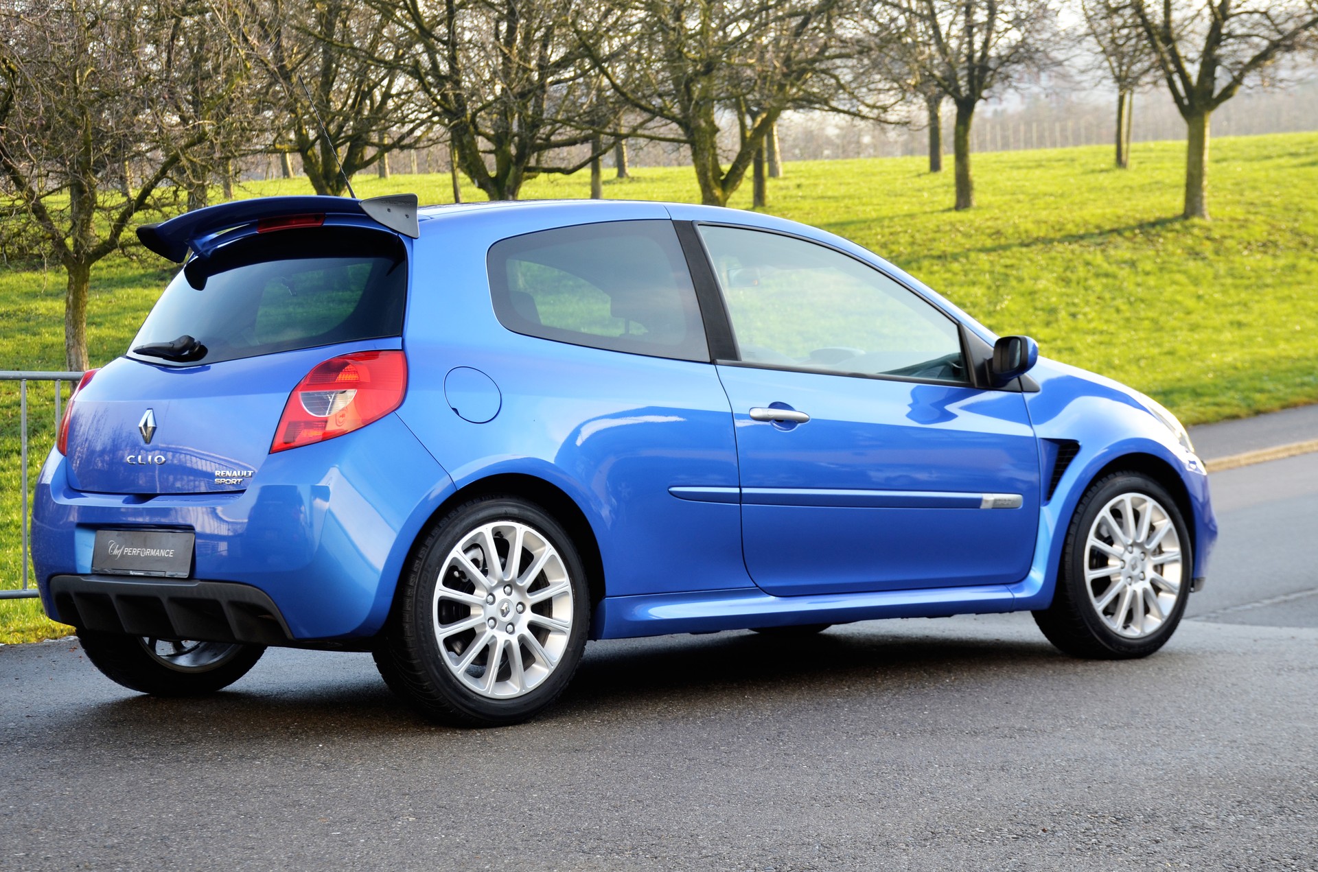 RENAULT Clio 2.0 16V Sport-image-4