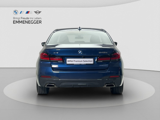 BMW 545e xDrive M Sport Stept-image-3