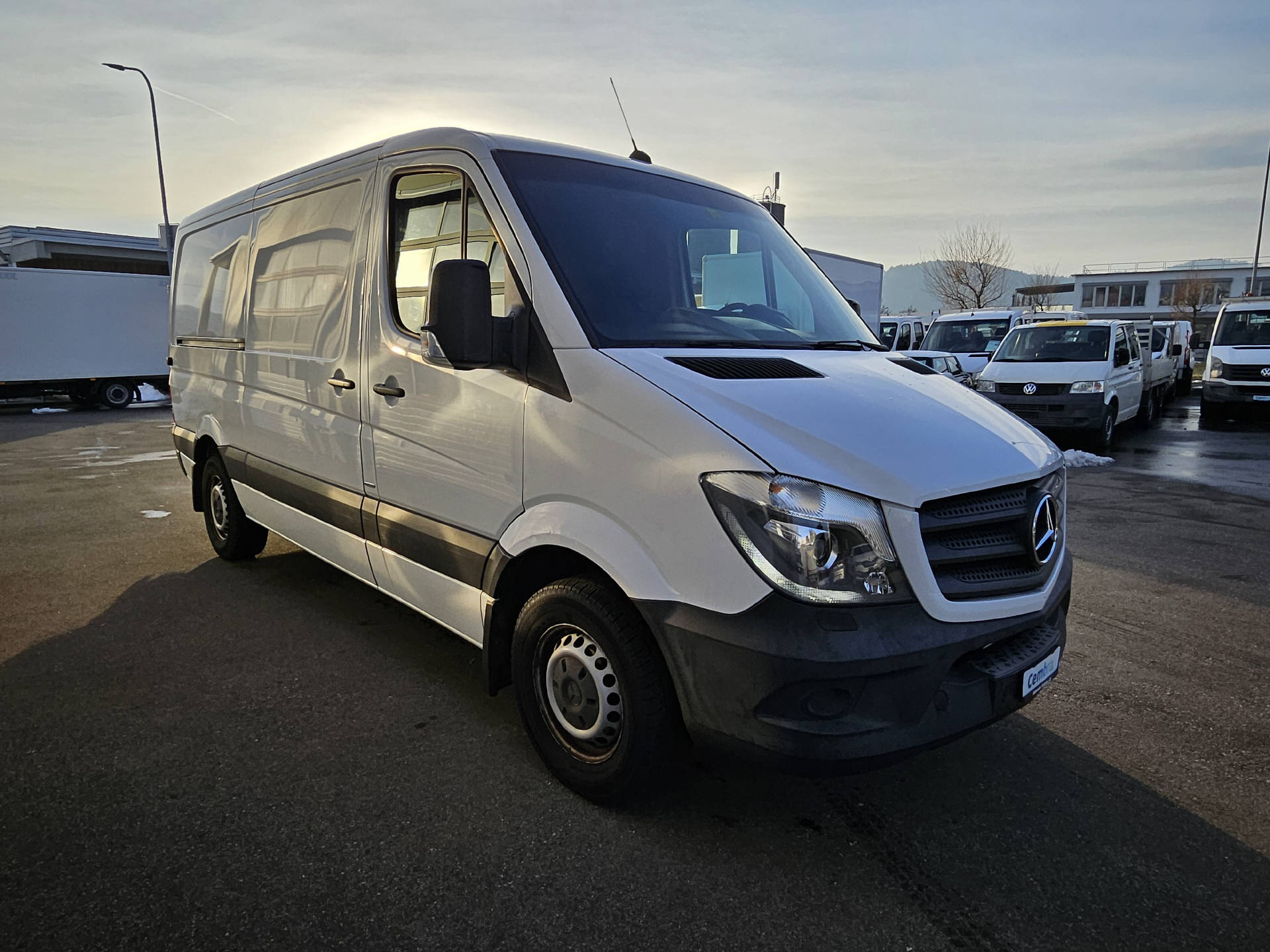 MERCEDES-BENZ Sprinter 211 Kaw. 3665 2.2 CDI 114 * Hebebühne *-image-7