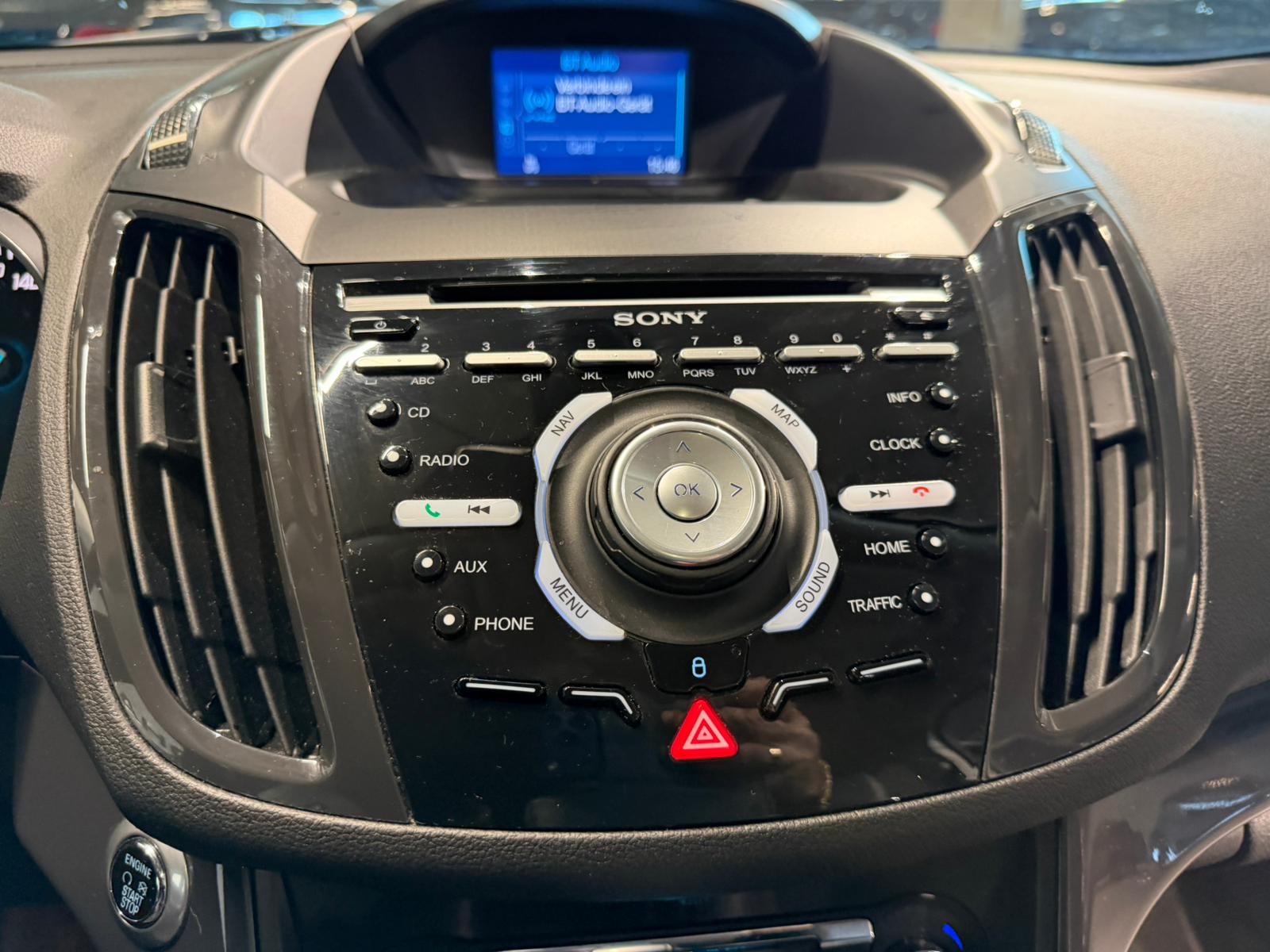 FORD Kuga 2.0 TDCi Titanium S 4WD PowerShift-image-18