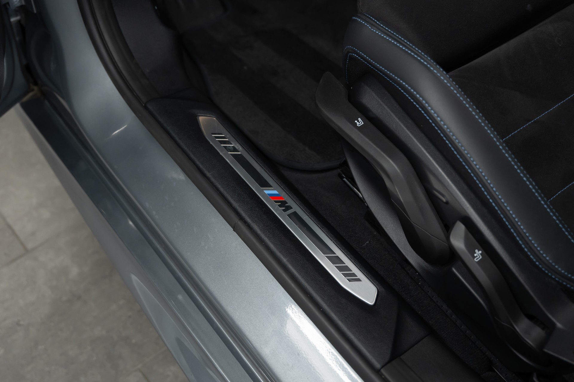 BMW 118d Steptronic M Sport *Facelift*Fahrassist*R-Kamera*-image-16