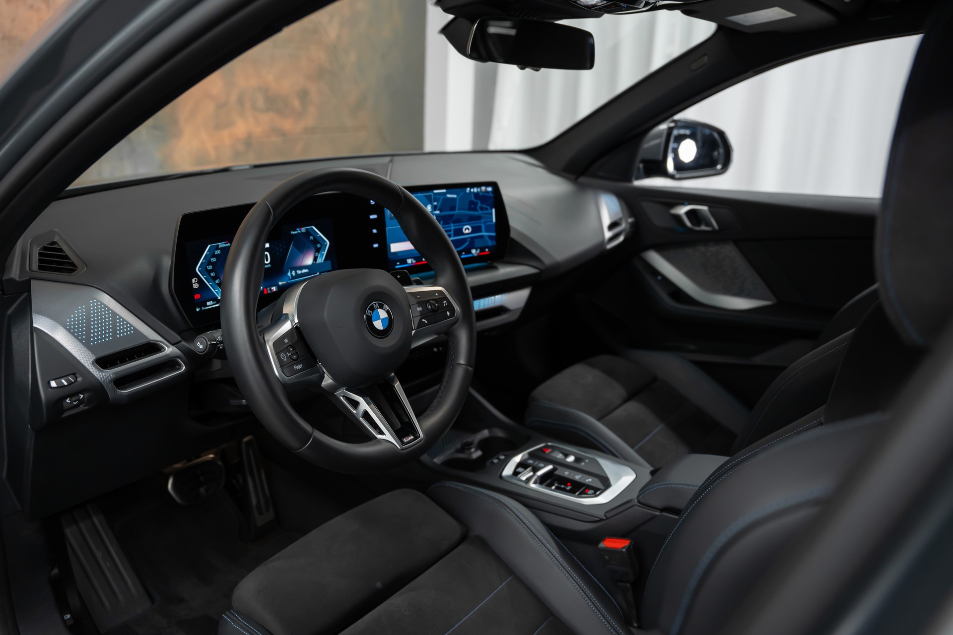 BMW 118d Steptronic M Sport *Facelift*Fahrassist*R-Kamera*-image-9