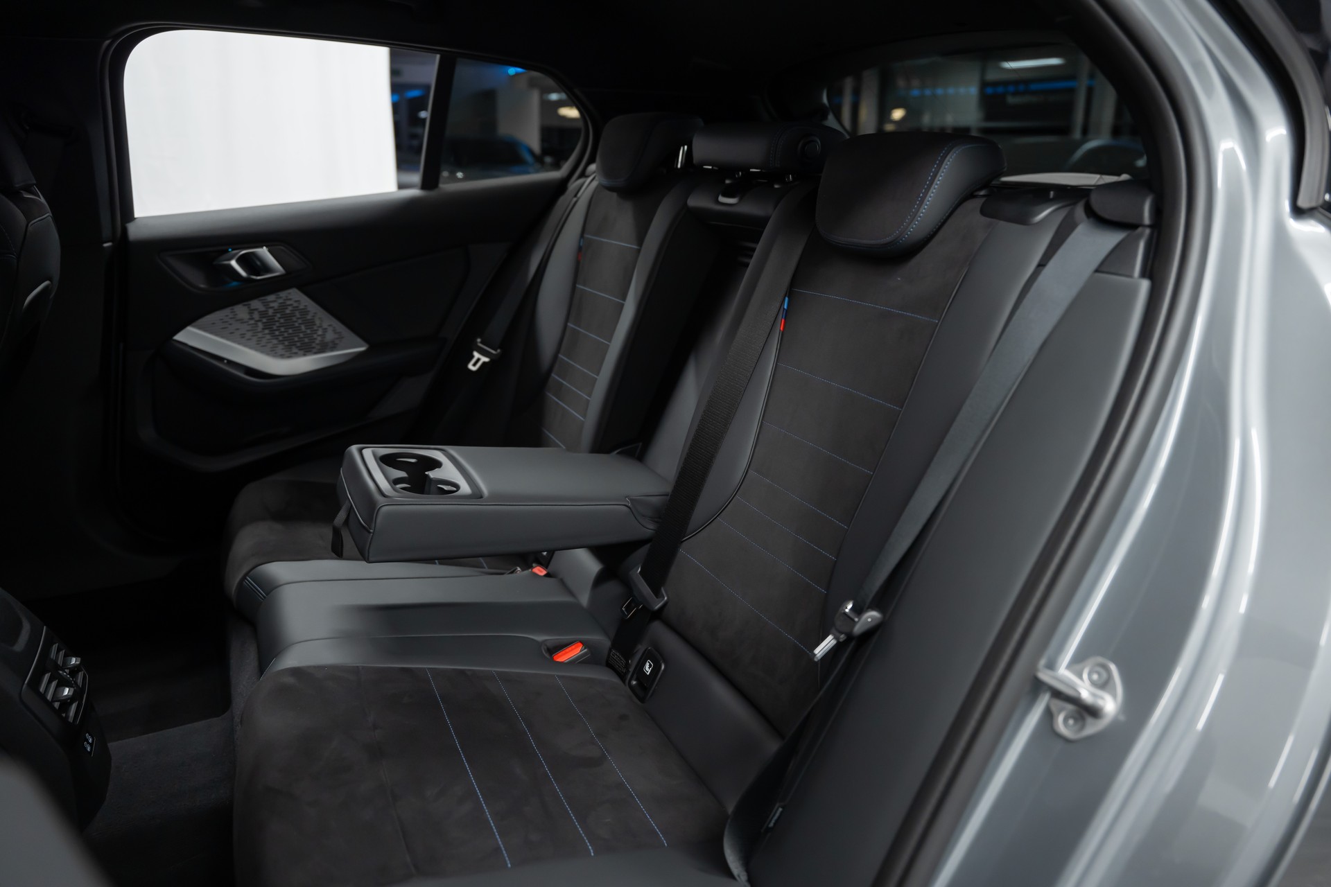 BMW 118d Steptronic M Sport *Facelift*Fahrassist*R-Kamera*-image-13