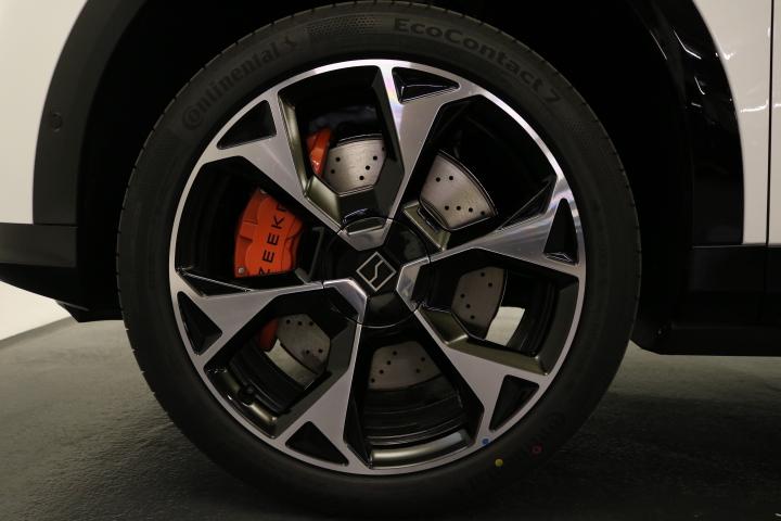ZEEKR 7X Privilege AWD-image-11