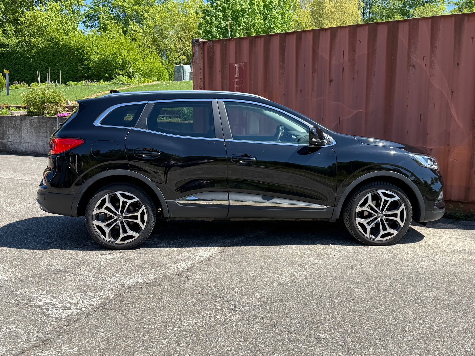 RENAULT Kadjar 1.3 TCe Black Edition EDC-image-6