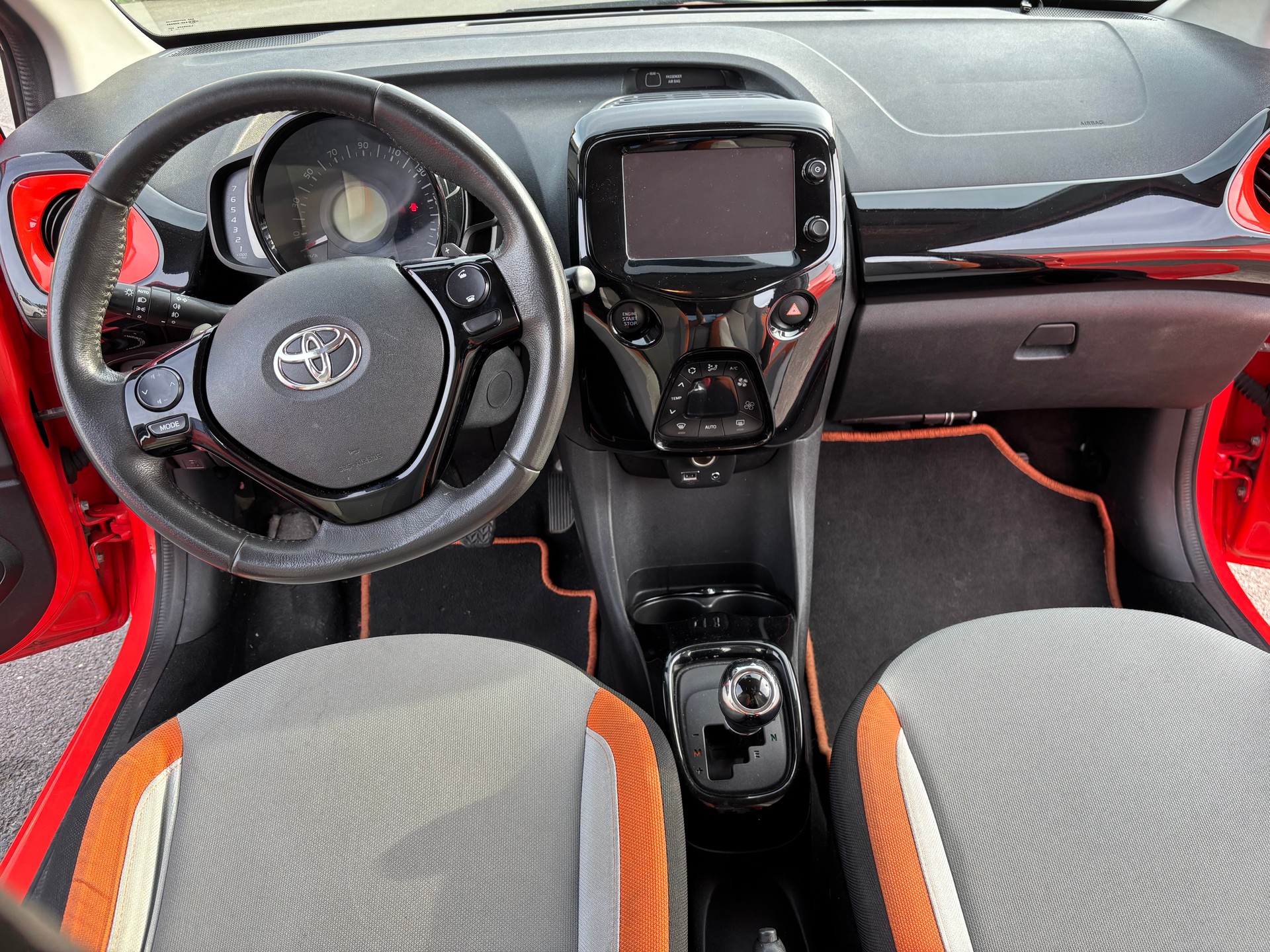 TOYOTA Aygo 1.0 VVT-i x-clusiv MultiMode-image-6