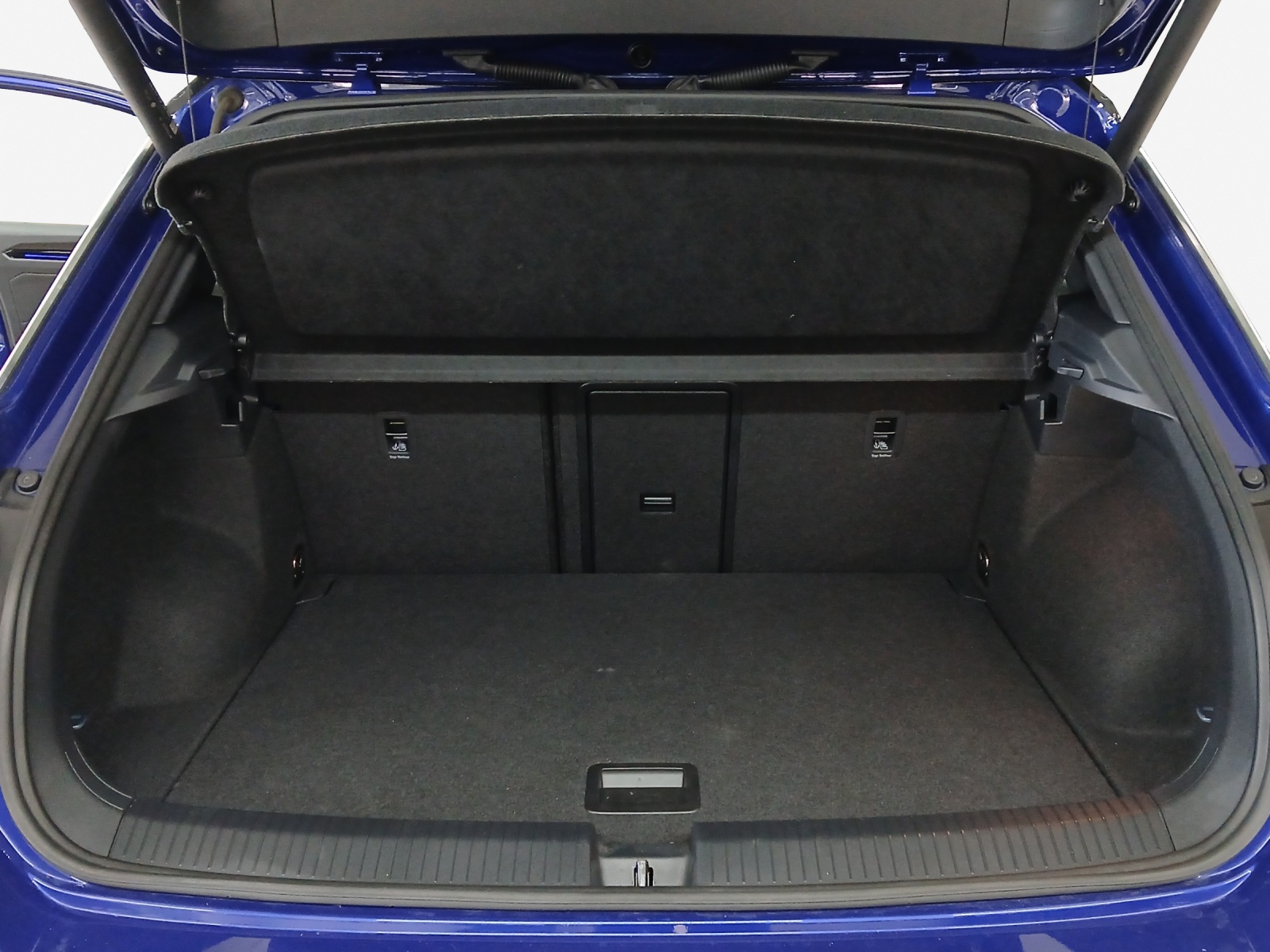 VW T-Roc 2.0 TSI R DSG 4Motion-image-12