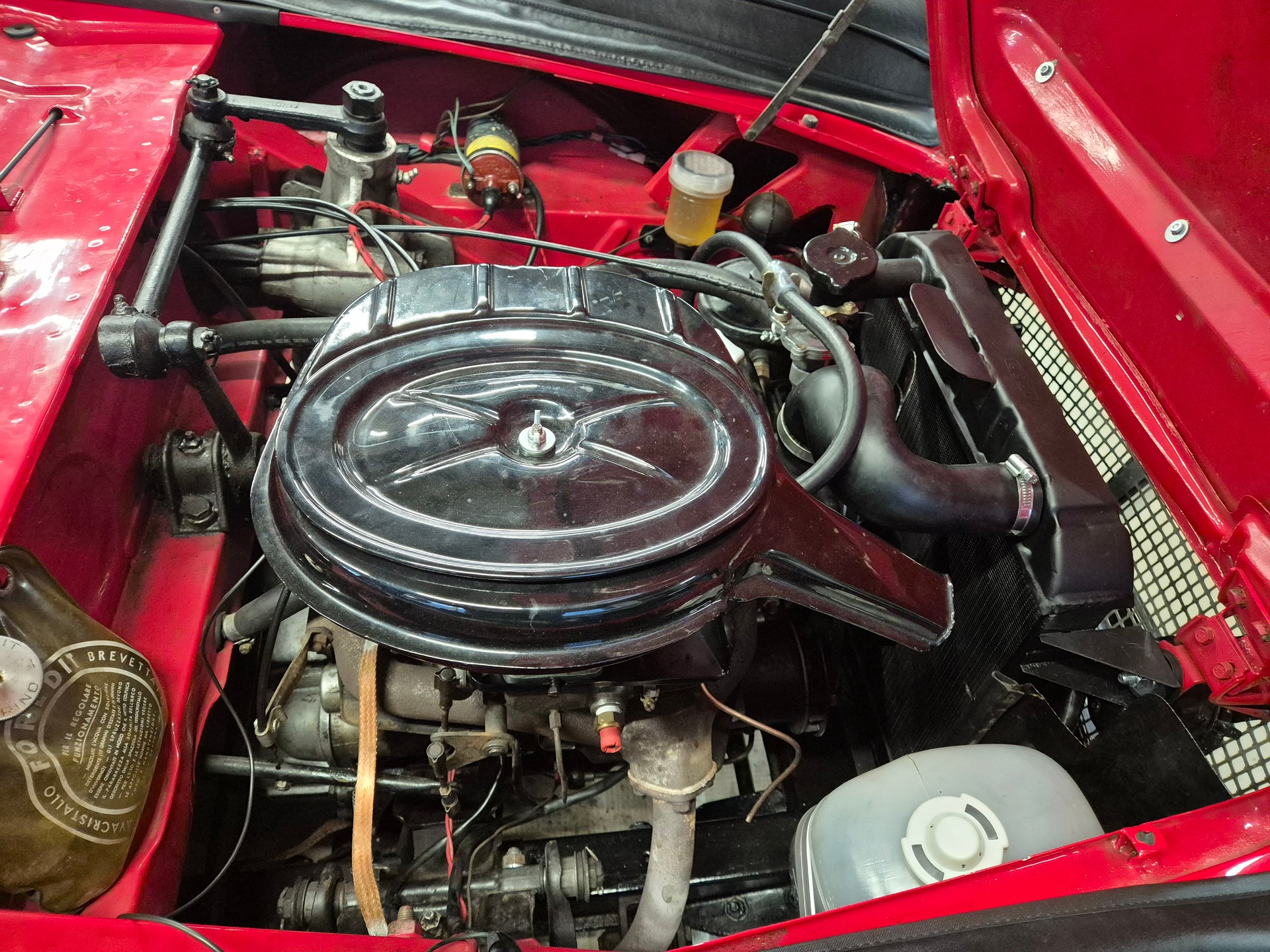 FIAT 1200 Cabriolet-image-12