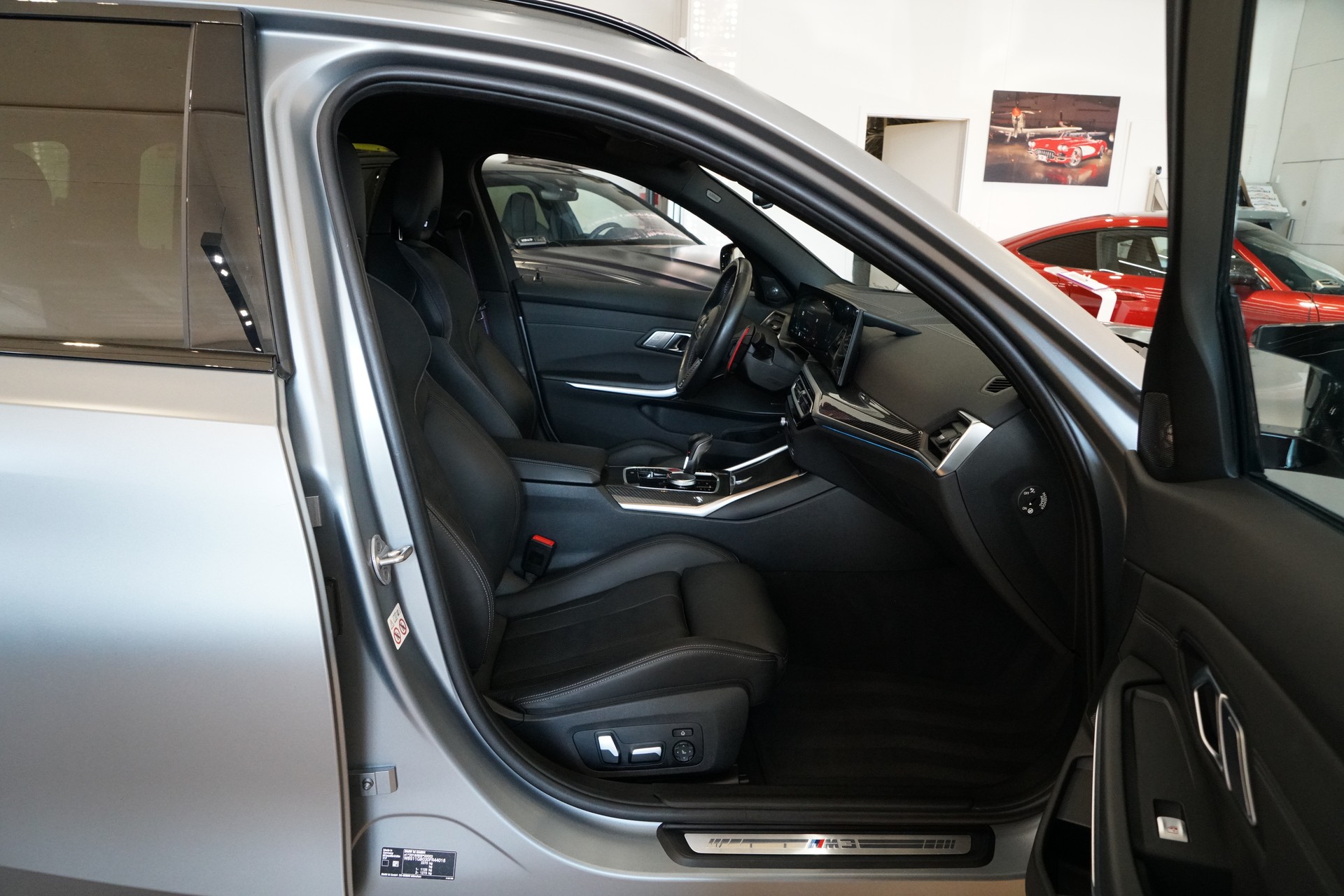 BMW M3 Touring xDrive Competition M Frozen Pure Grey-image-23